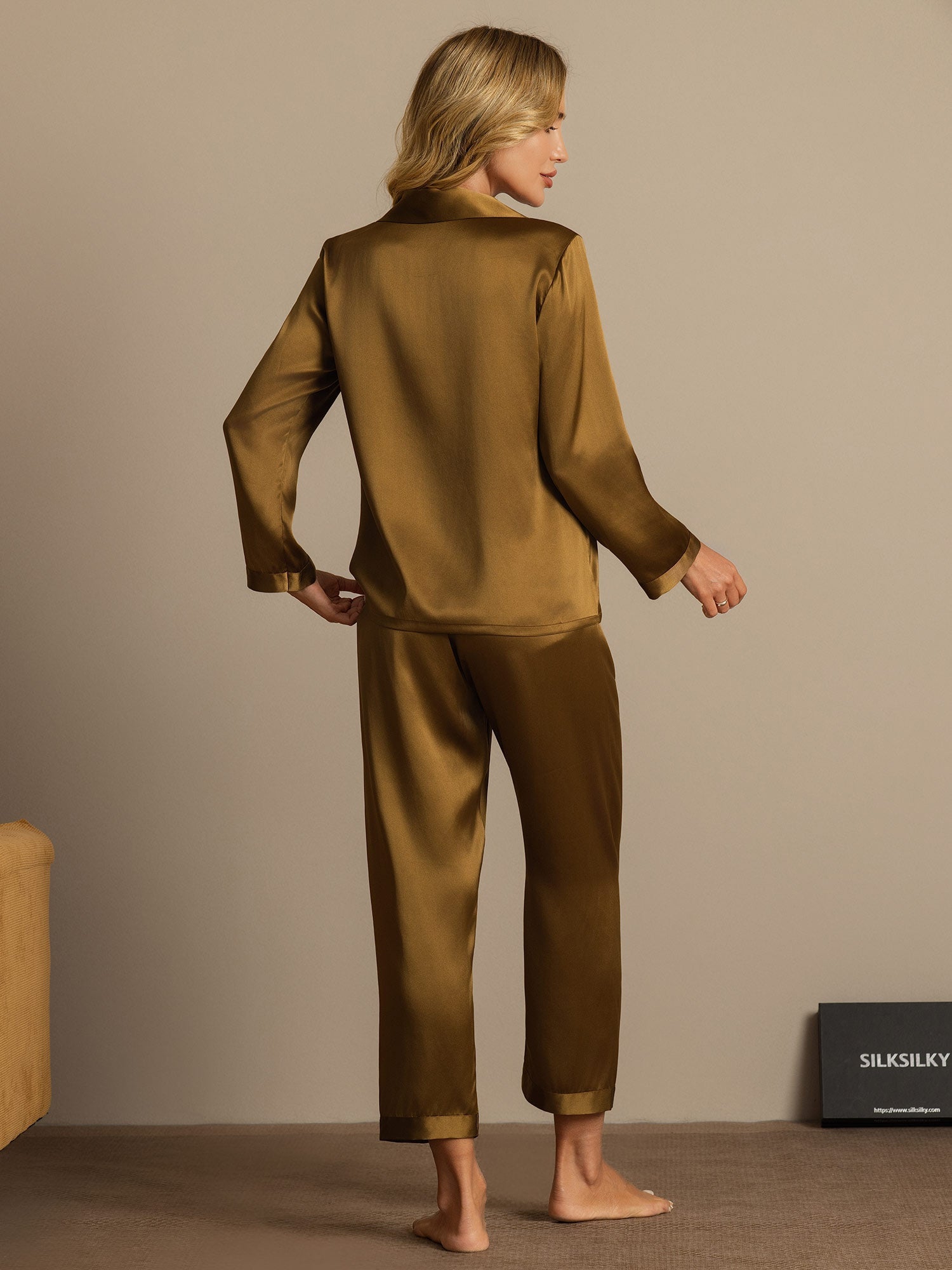 [Marrone] SilkSilky-IT Seta pura Womens Pajamas 002,