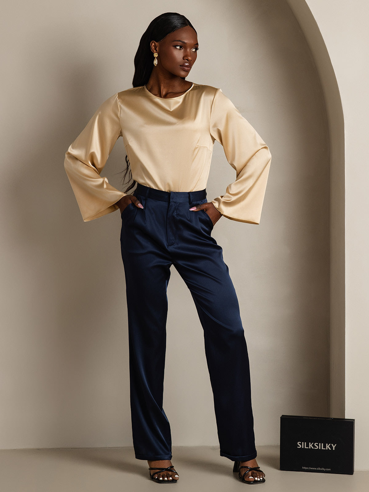 [Champagne] SilkSilky-IT 19Momme Seta Womens T-Shirt 005,