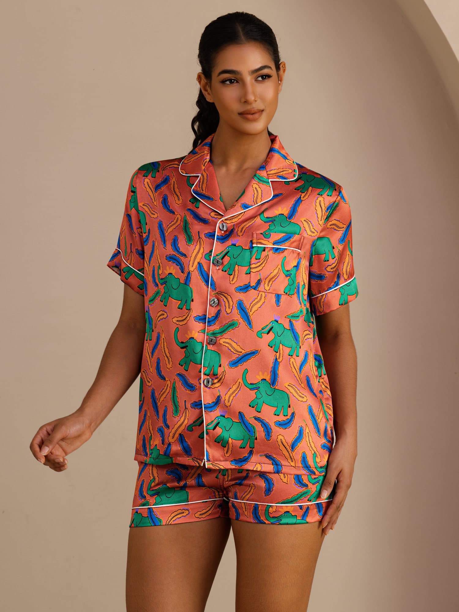 [Elefante Argilla] SilkSilky-IT Short Sleeve Lapel Collar Pigiami da donna 001