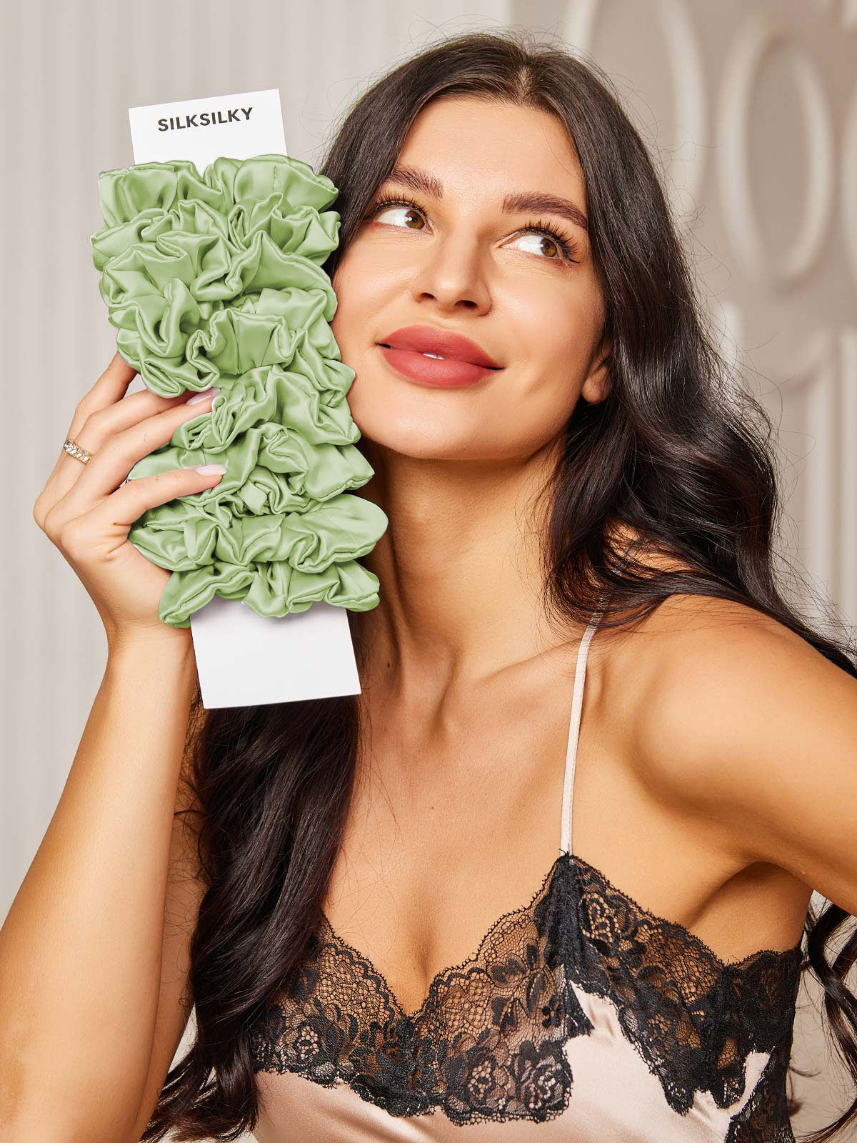 [Verde Chiaro] SilkSilky-IT 19Momme Seta pura Scrunchie 002