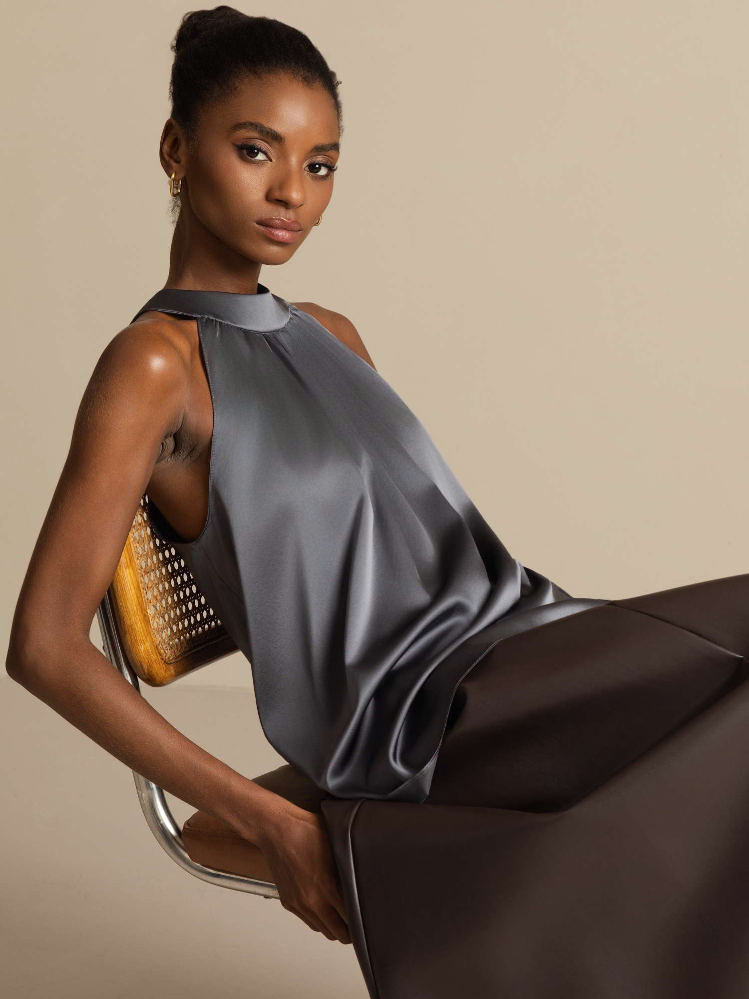 [Grigio Scuro] SilkSilky-IT 19Momme Seta Senza maniche Womens T-Shirt 006