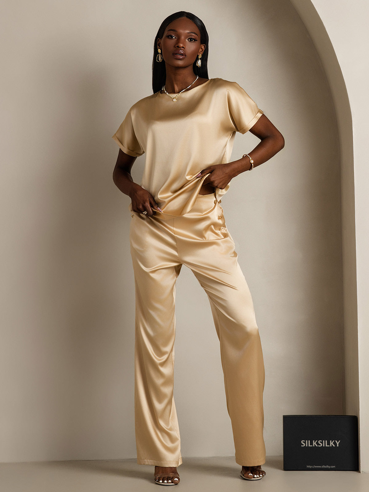 [Champagne] SilkSilky-IT 19Momme Seta Womens T-Shirt 006,