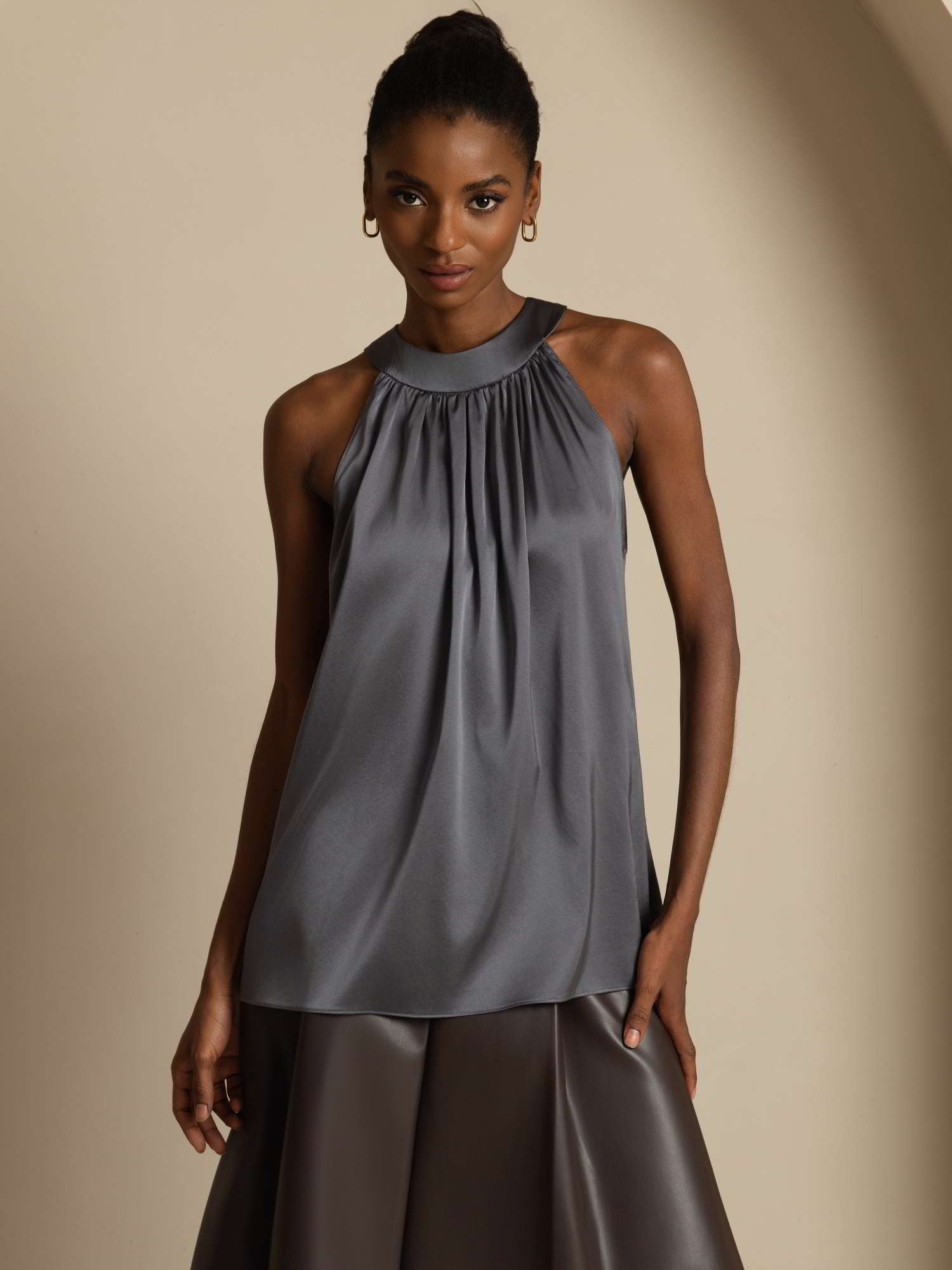 [Grigio Scuro] SilkSilky-IT 19Momme Seta Senza maniche Womens T-Shirt 001