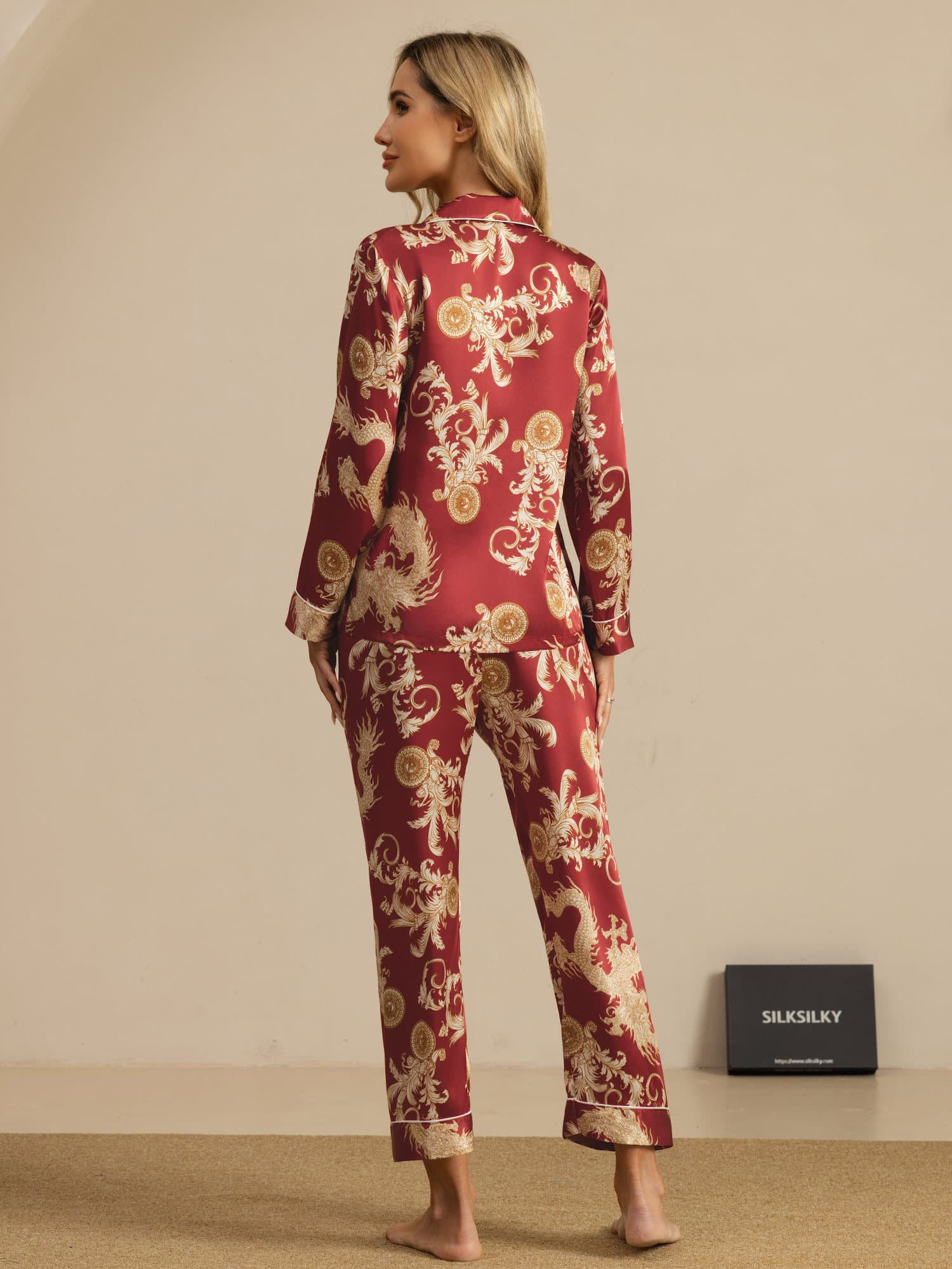 [Drago Vino] SilkSilky-IT Long Sleeve Lapel Collar Pigiami da donna 002