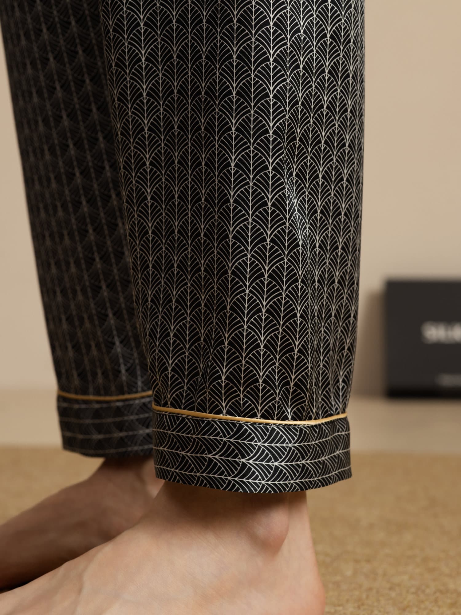[Ginkgo Nero] SilkSilky-IT Mens Sleep Bottoms 004