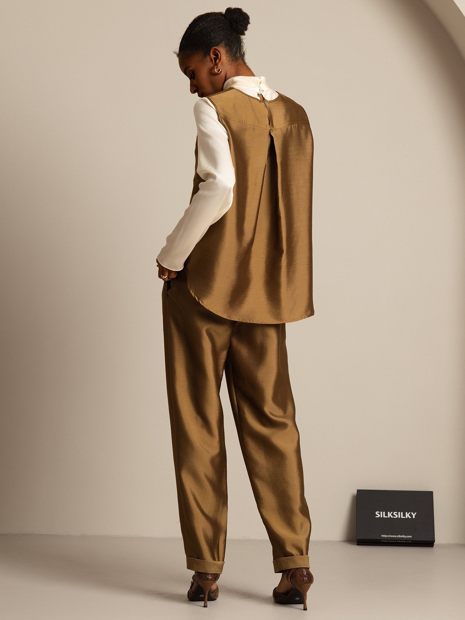 [Bronzo] SilkSilky-IT 32Momme Seta Womens Vest 007,