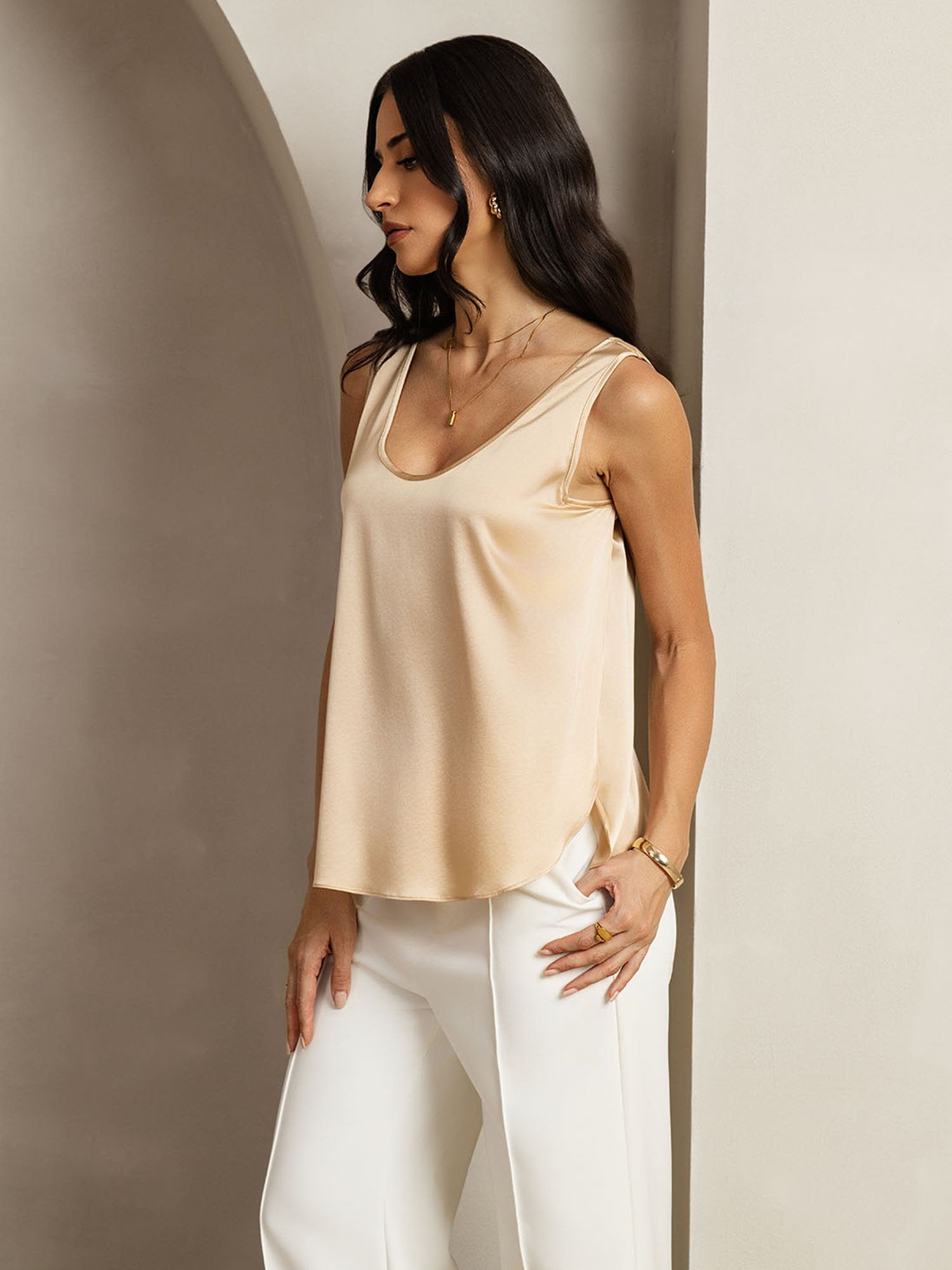 [Champagne] SilkSilky-IT 19Momme Seta Womens T-Shirt 007