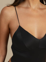 [Nero] SilkSilky-IT Spaghetti Strap V Neck Cami 004