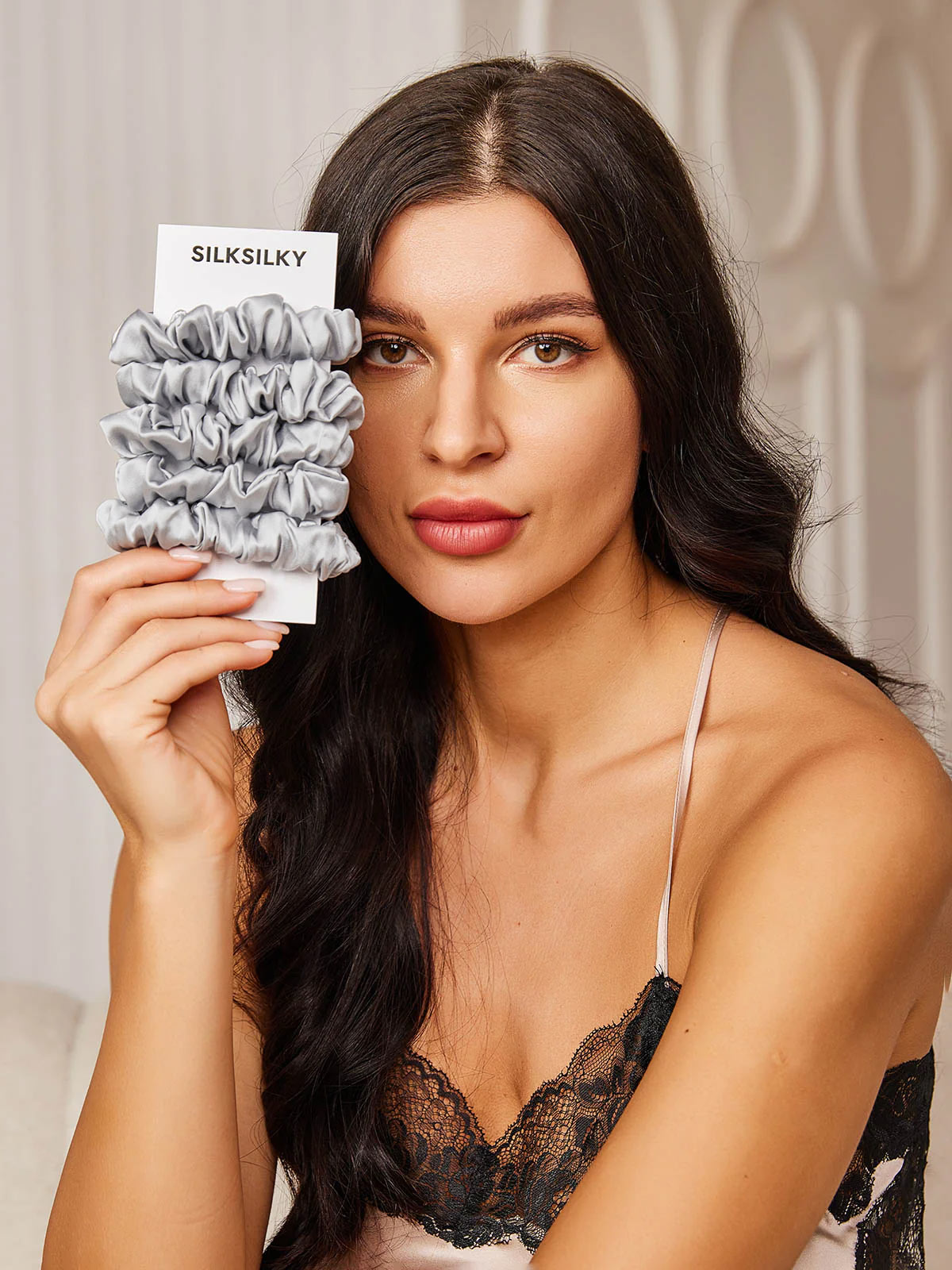 [Grigio Chiaro] SilkSilky-IT 19Momme Seta pura Scrunchie 002