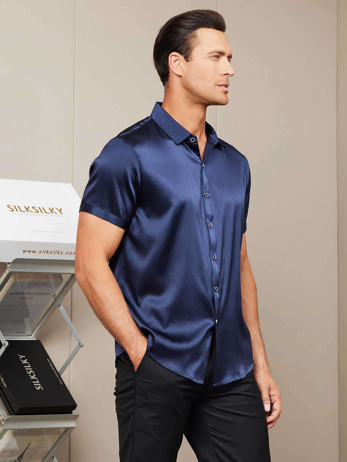 SilkSilky-IT-Seta-Maniche-Corte-Colletto-risvolto-Camicia-da-uomo-Blu-Acuro-003