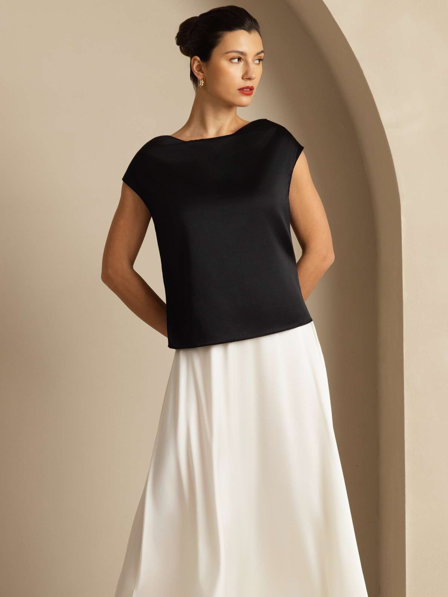 [Nero] SilkSilky-IT 19Momme Seta Senza maniche Collo drappeggiato Magliette donna 008