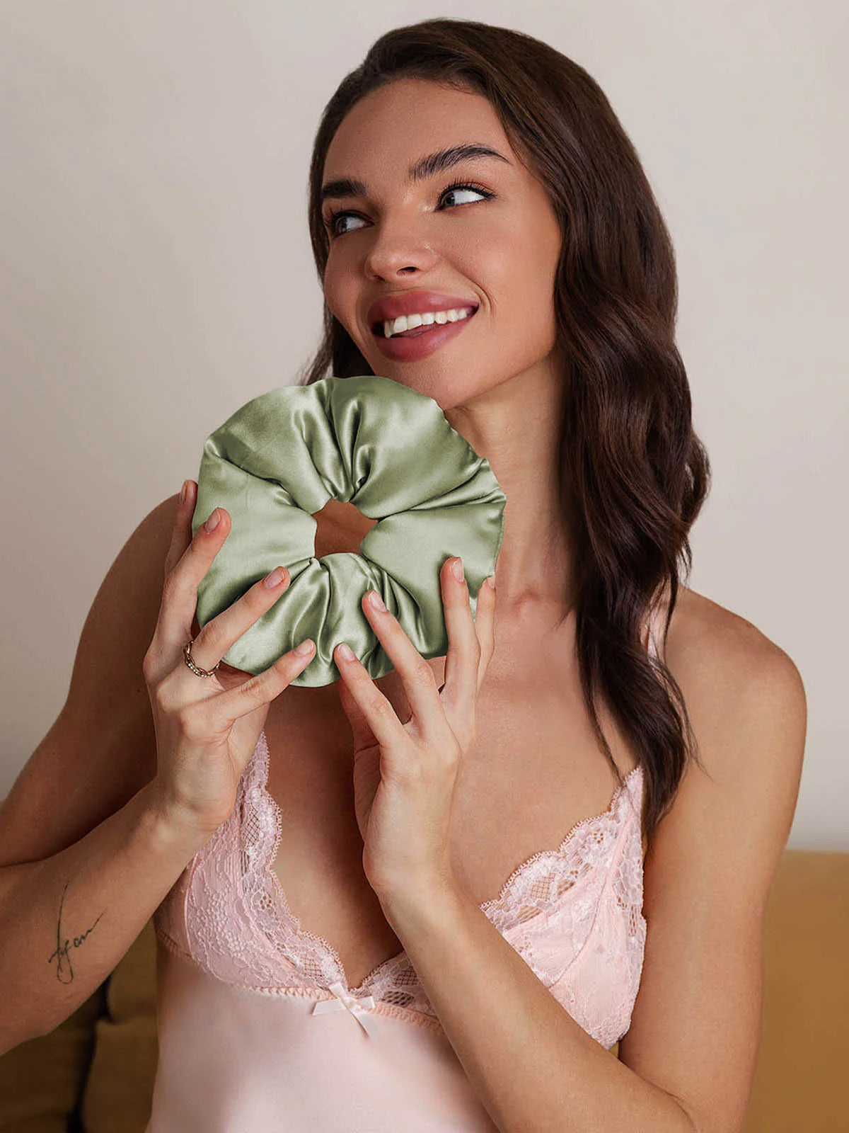 [Verde Chiaro] SilkSilky-IT Seta pura Scrunchie 003