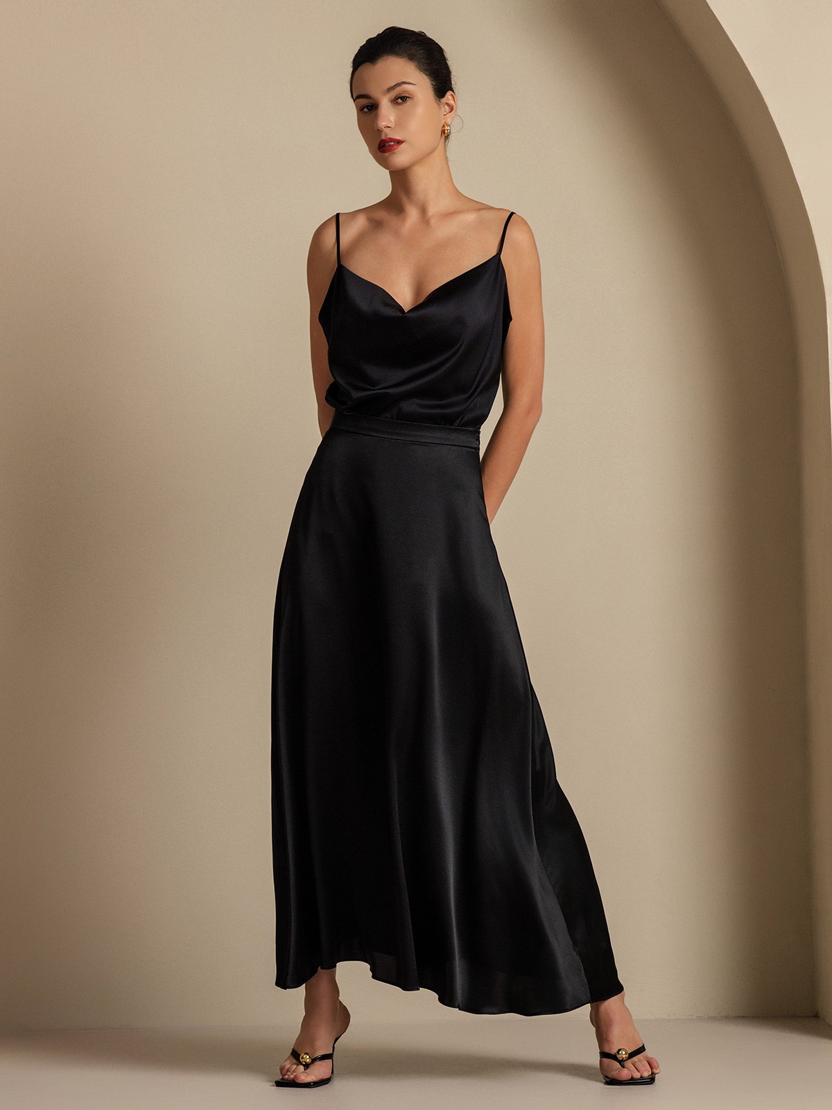 [Nero] SilkSilky-IT 19Momme Tirantes Finos Collo drappeggiato Women''s Outfit Sets 008