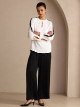 [Bianco] SilkSilky-IT Long Sleeve Keyhole Neck Bluse 007