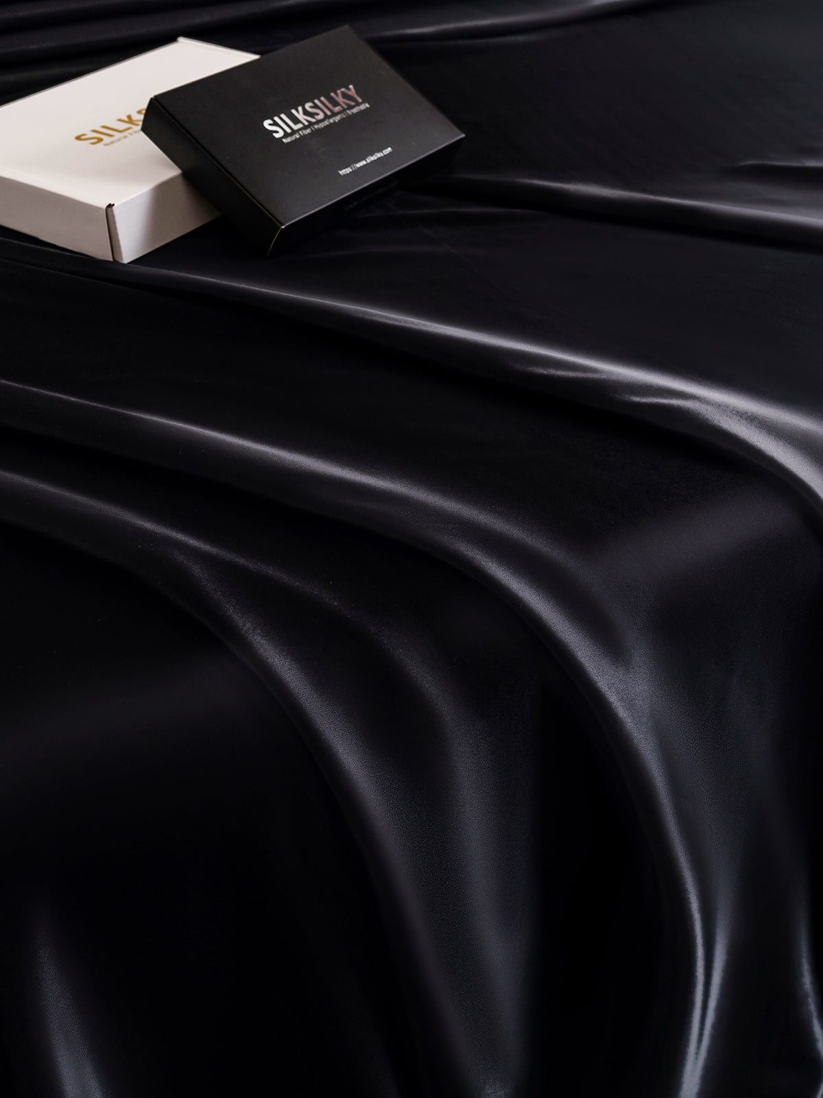 [Nero] SilkSilky-IT 22Momme Seta pura Sheet 005