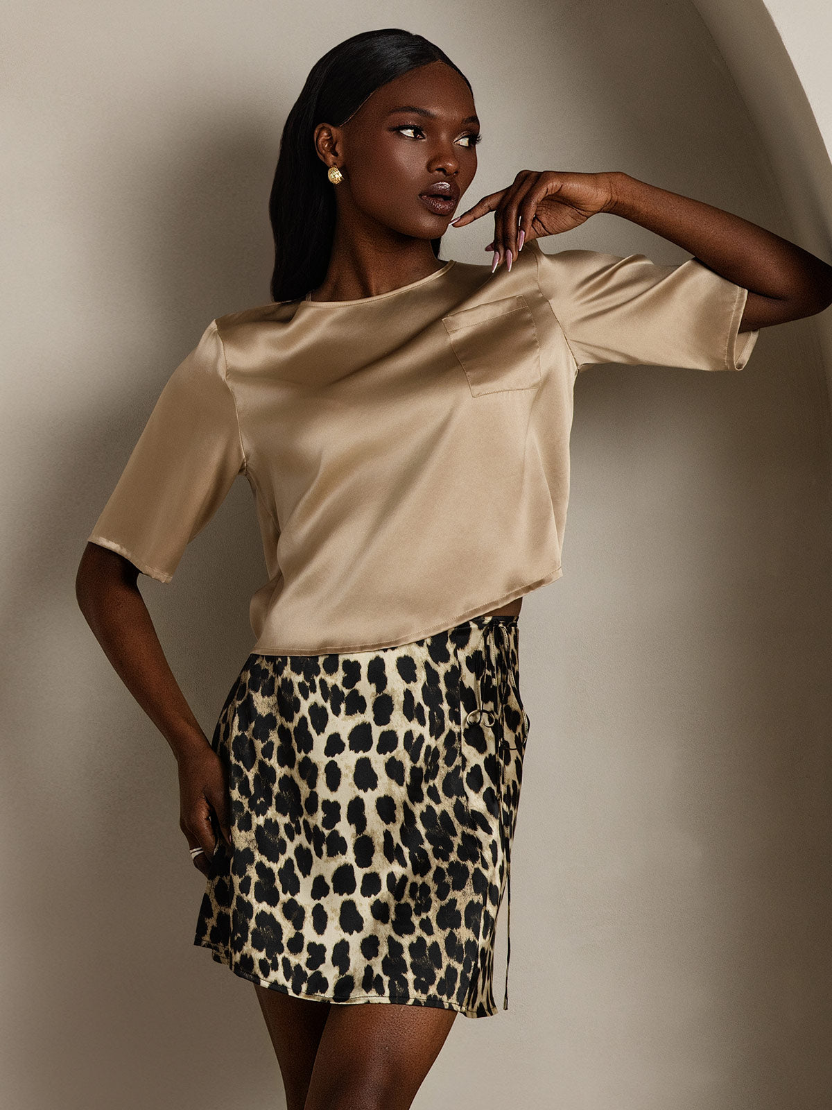 [Champagne] SilkSilky-IT Manga media Scollo A Coppa Magliette donna 003