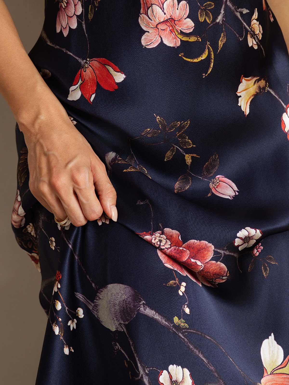 [Floreale Blu Navy] SilkSilky-IT 19Momme Seta Dress 006