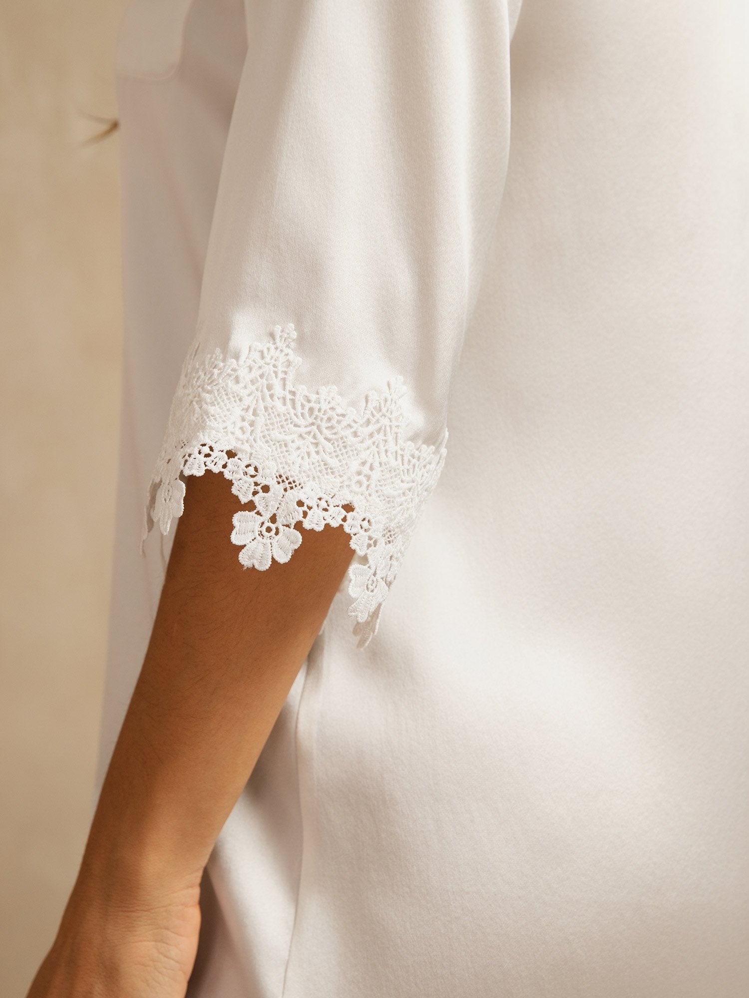 [Bianco] SilkSilky-IT Seta pura Colletto risvolto Camicia da notte 004
