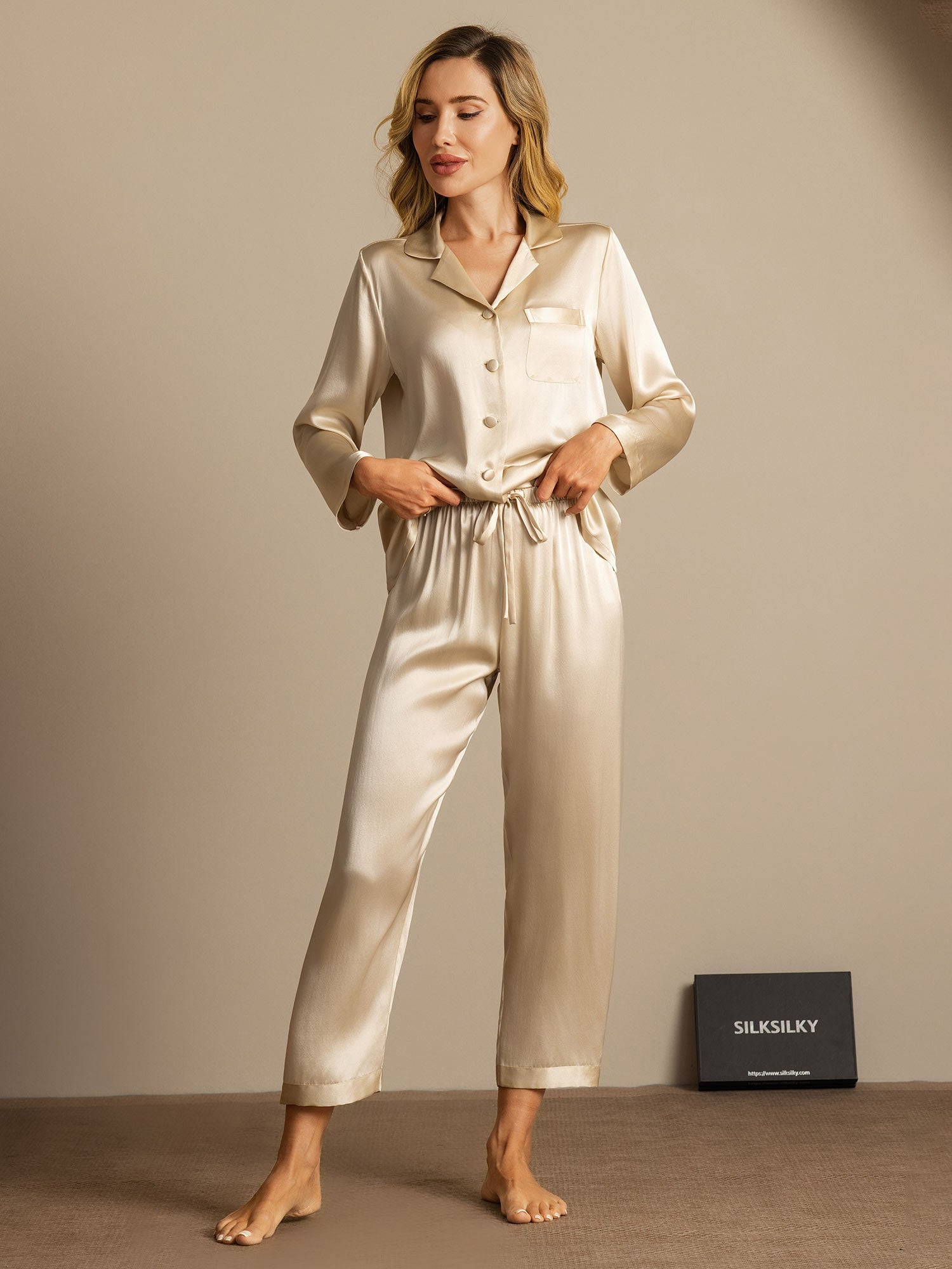 [Champagne] SilkSilky-IT Seta pura Womens Pajamas 005,