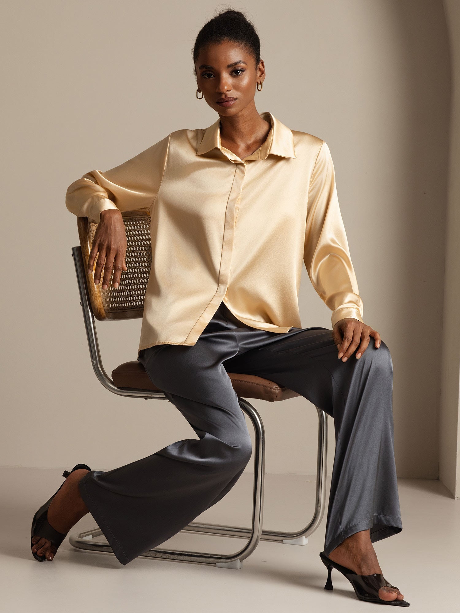 [Champagne] SilkSilky-IT 19Momme Manica lunga Colletto con Revers Camicie da donna 009