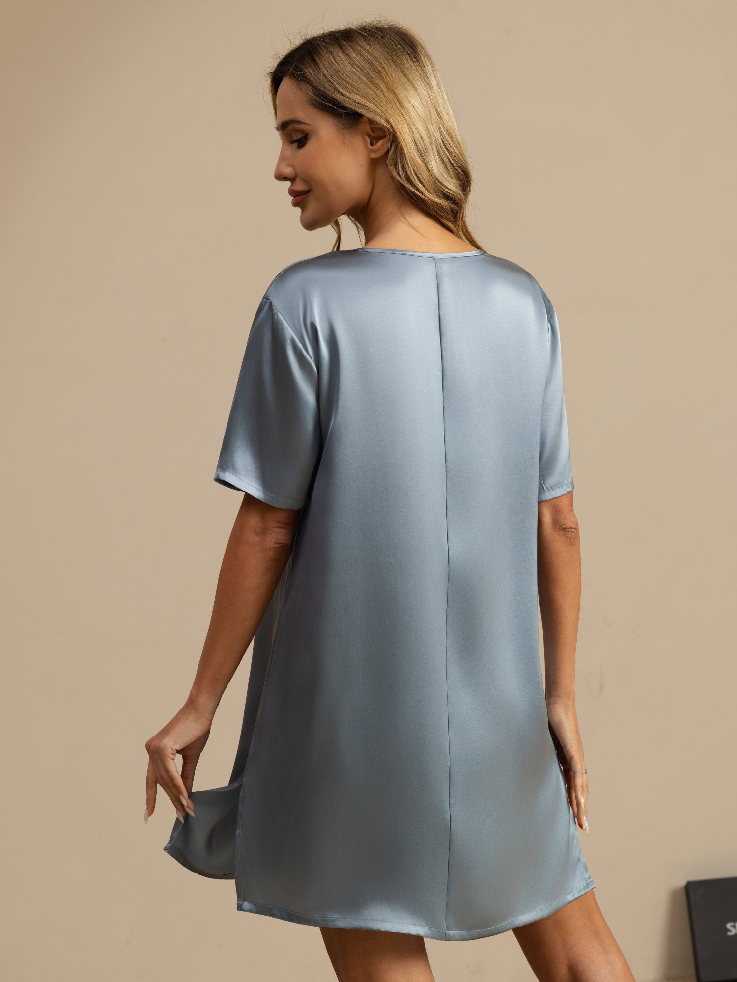 [Blu Grigiastro] SilkSilky-IT Half Sleeve V Neck Camicia da notte 002