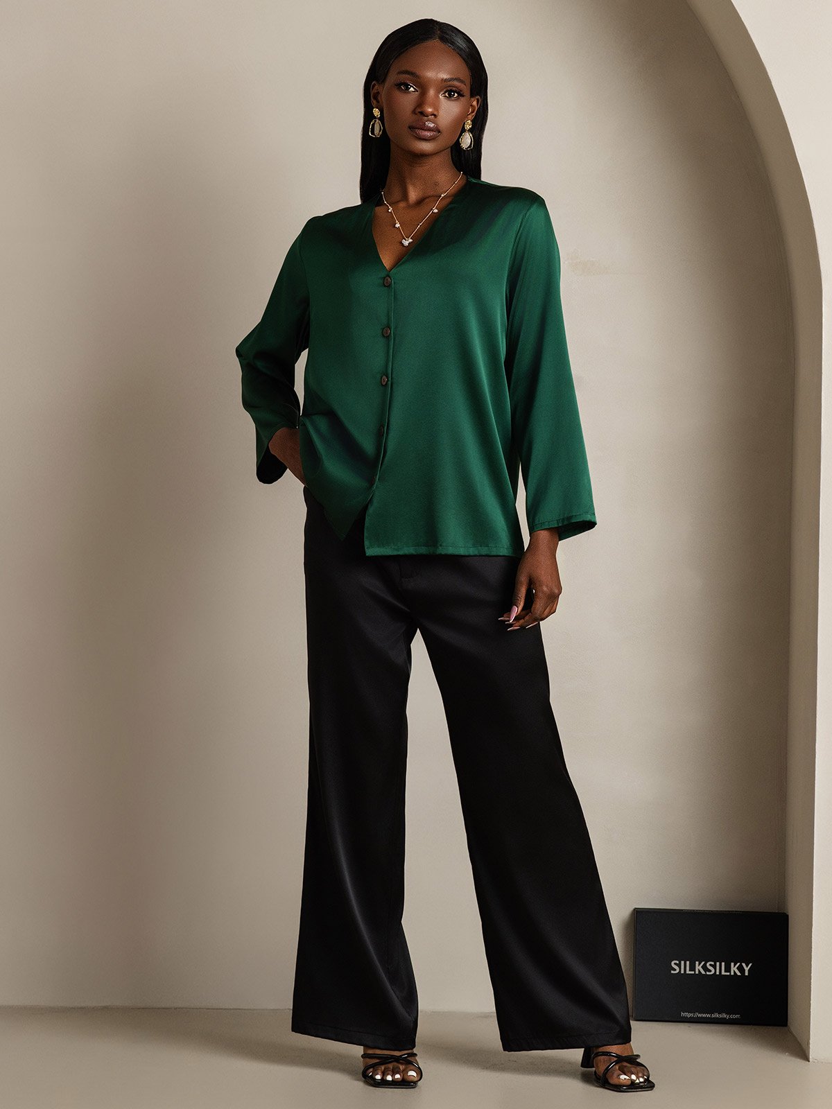 SilkSilky-IT 19Momme Seta Manica lunga Collo a V Camicie da donna VerdeScuro 001