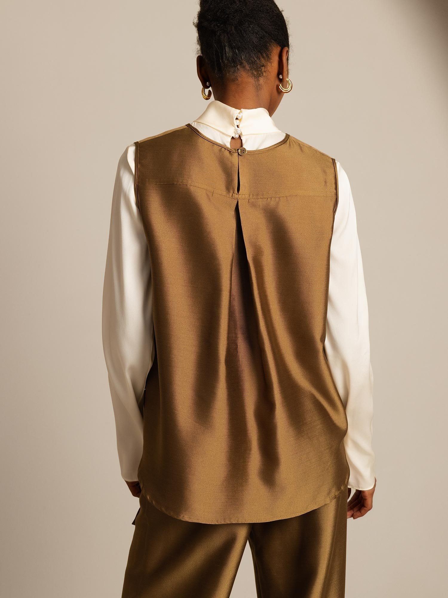 [Bronzo] SilkSilky-IT 32Momme Seta Womens Vest 002,