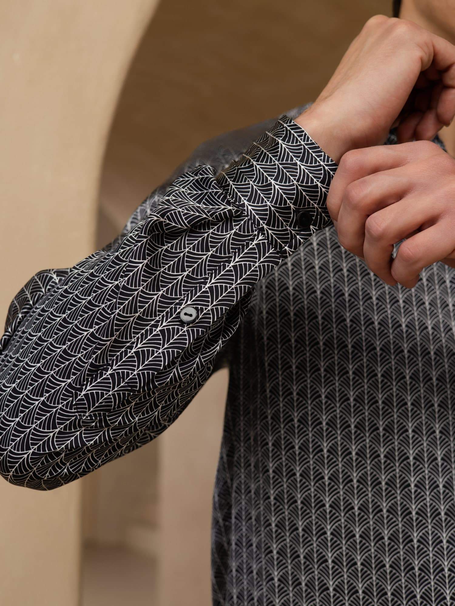 [Ginkgo Nero] SilkSilky-IT Manica lunga Colletto con Revers Camicia da uomo 007