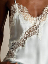 [Azzurro] SilkSilky-IT Spaghetti Strap V Neck Cami 004
