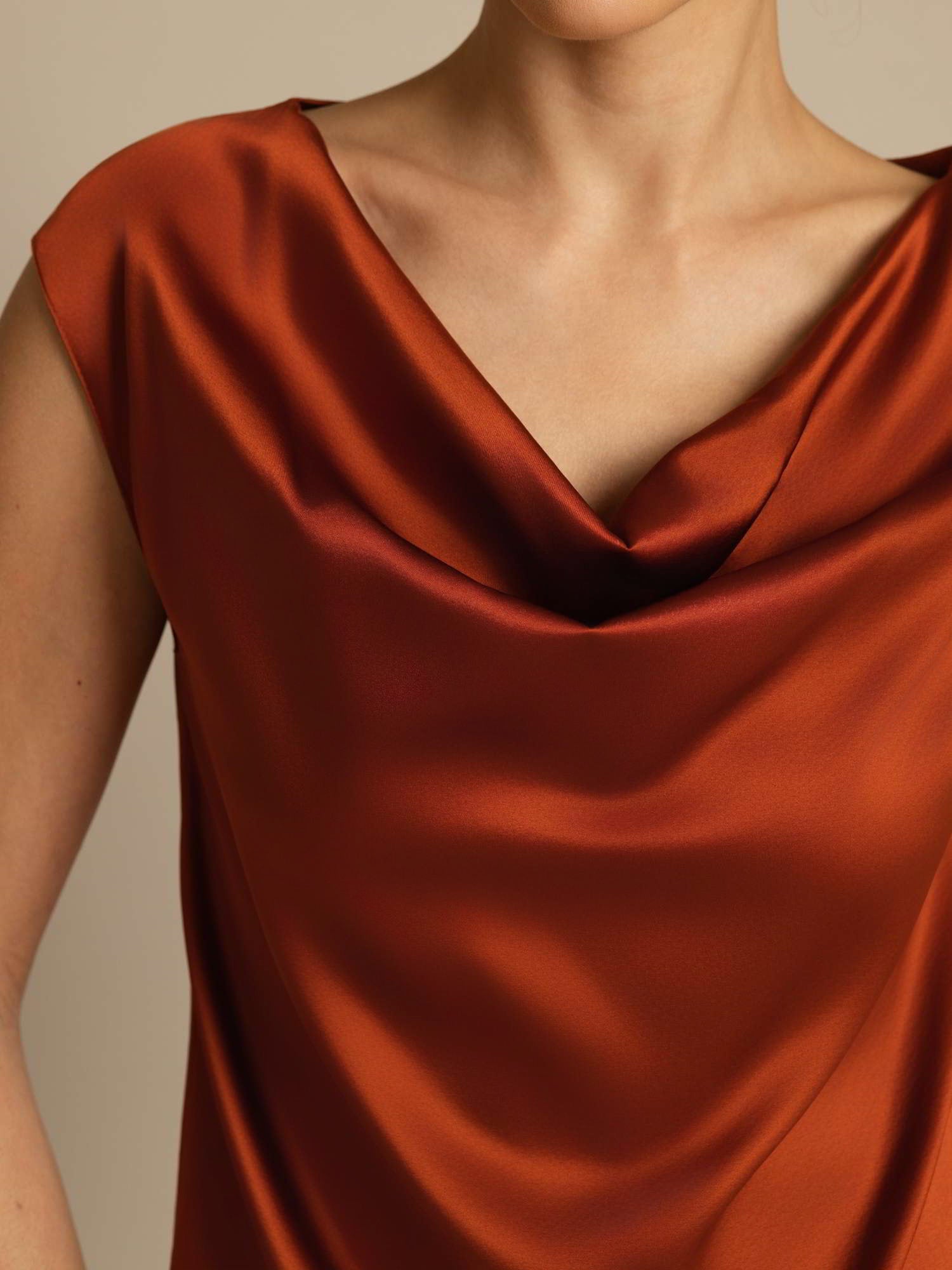 [Caramello] SilkSilky-IT 19Momme Seta Senza maniche Collo drappeggiato Magliette donna 003