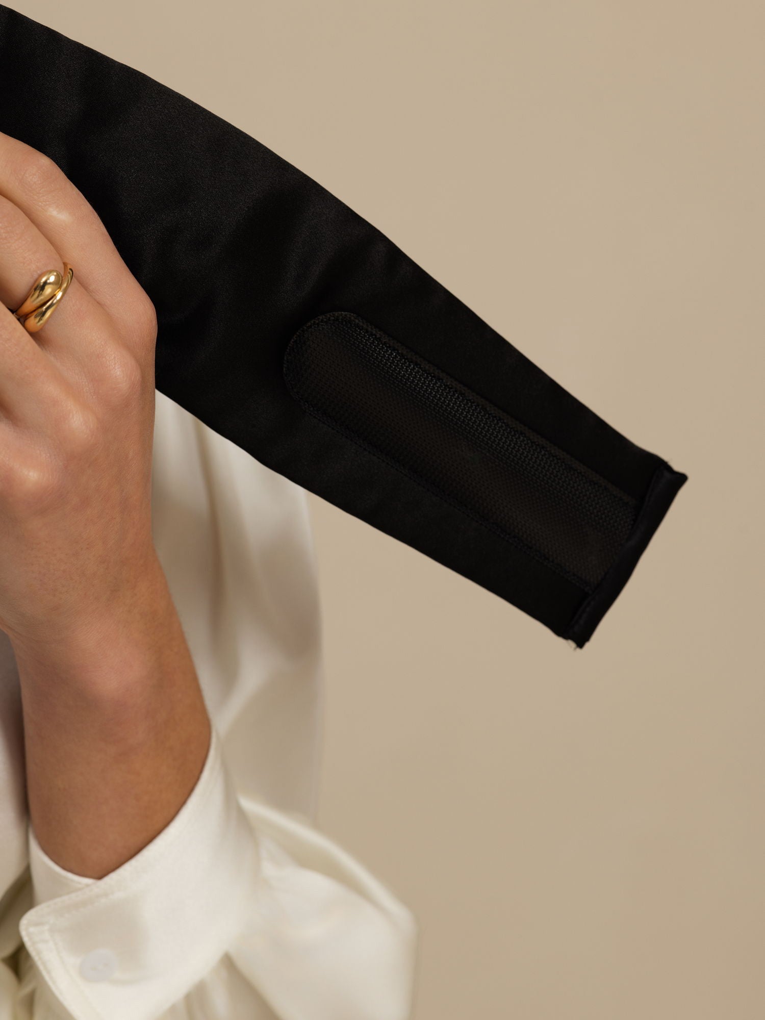 [Grigio Chiaro] SilkSilky-IT Mascherina da Notte 004