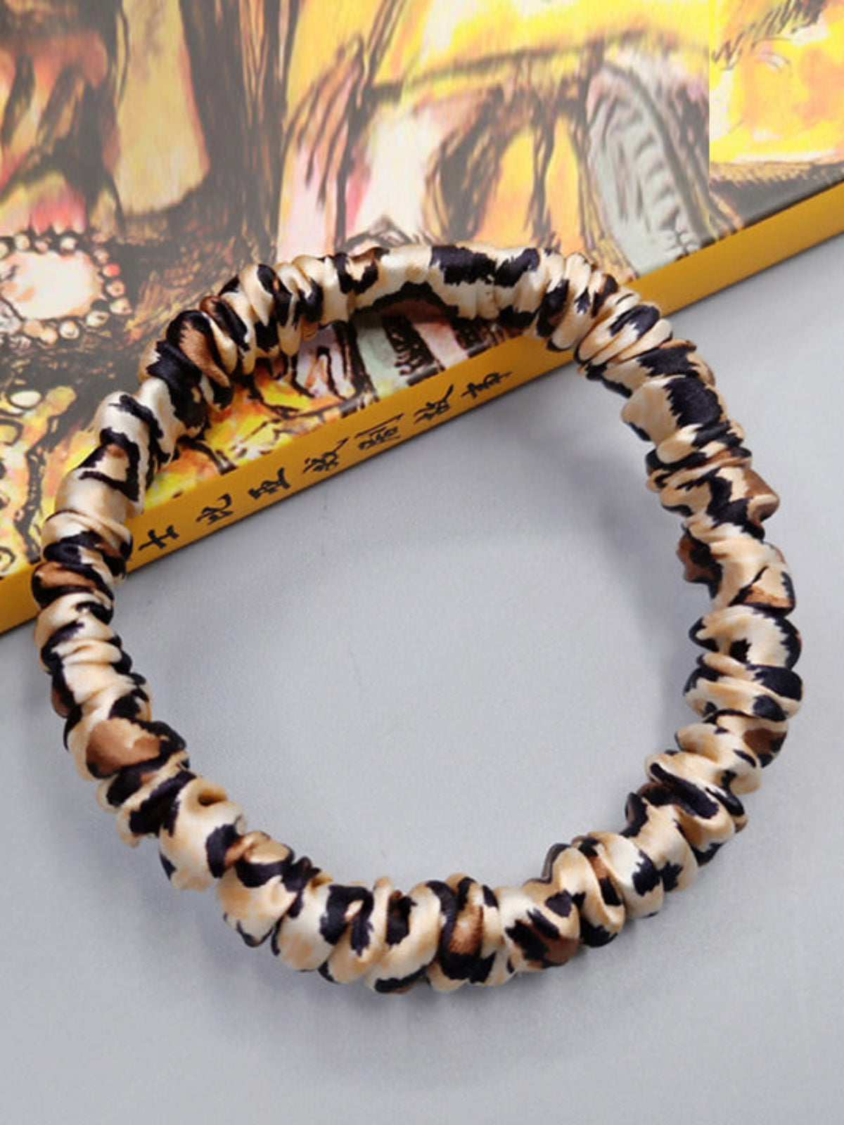 [Leopardo] SilkSilky-IT 19Momme Seta pura Scrunchie 004