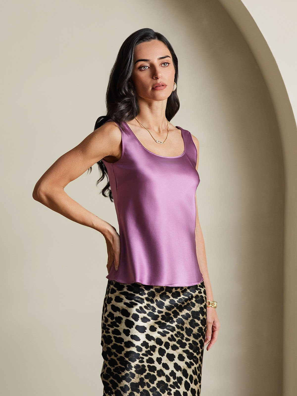 [Viola Scuro] SilkSilky-IT 19Momme Seta Collo a U Cami 006