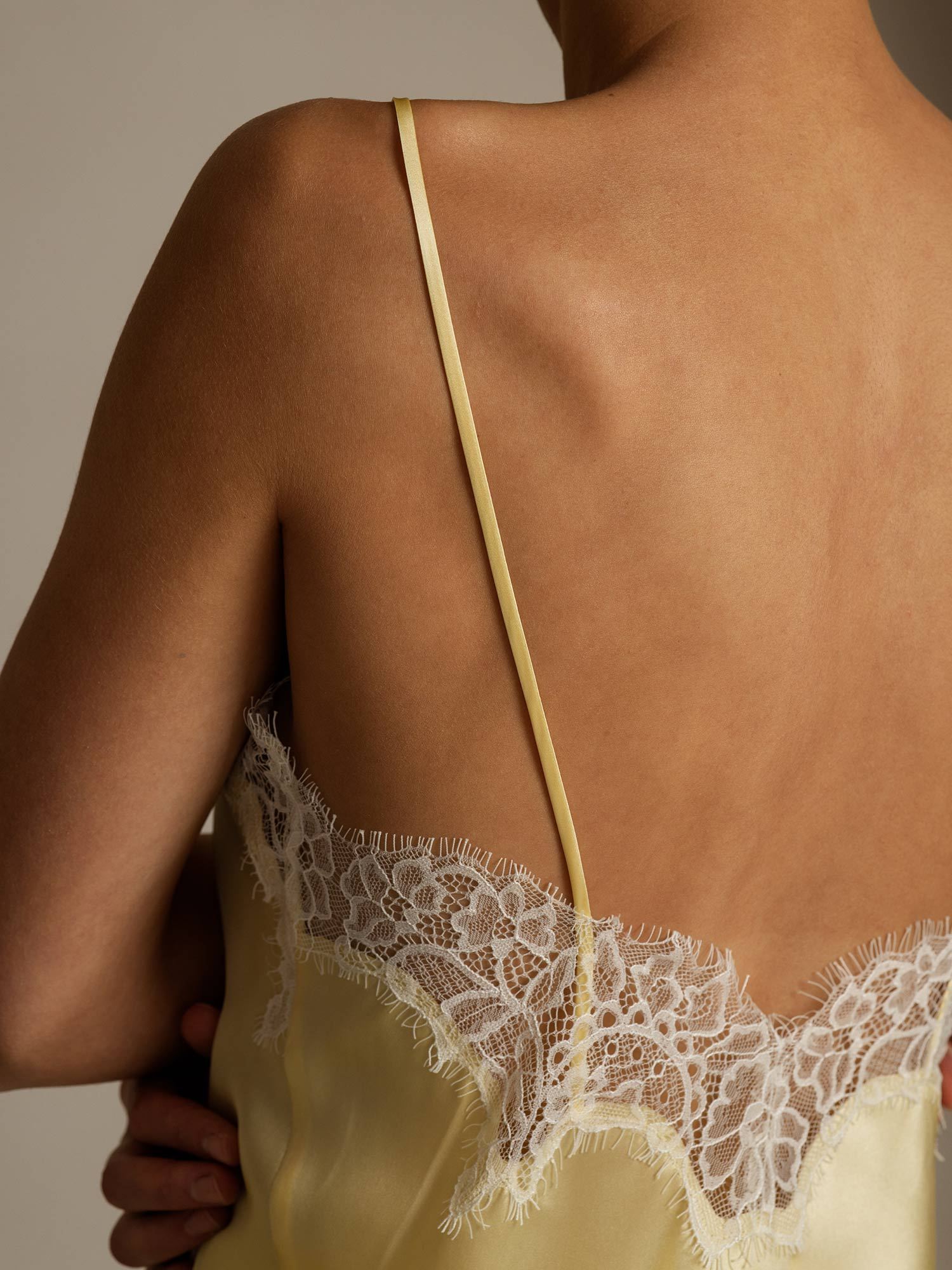 [GialloChiaro] SilkSilky-IT Seta pura Camisoles 005