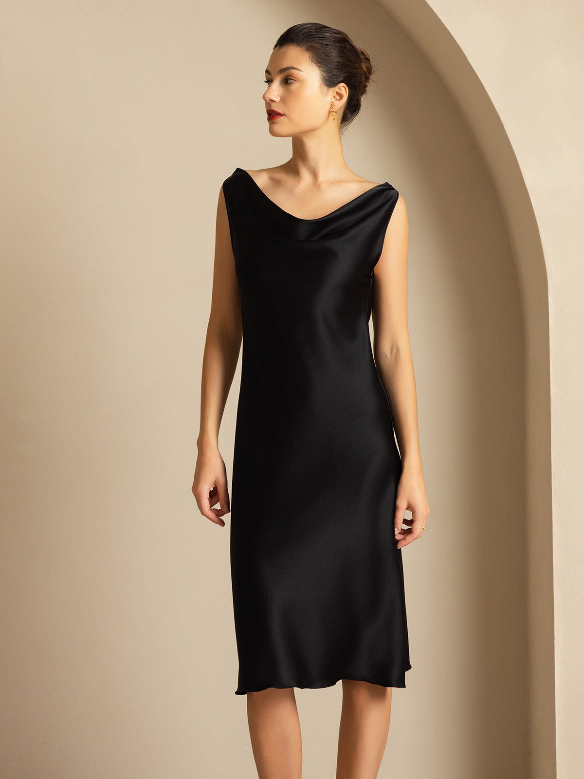 [Nero] SilkSilky-IT 19Momme Seta Collo drappeggiato Vestiti da donna 007