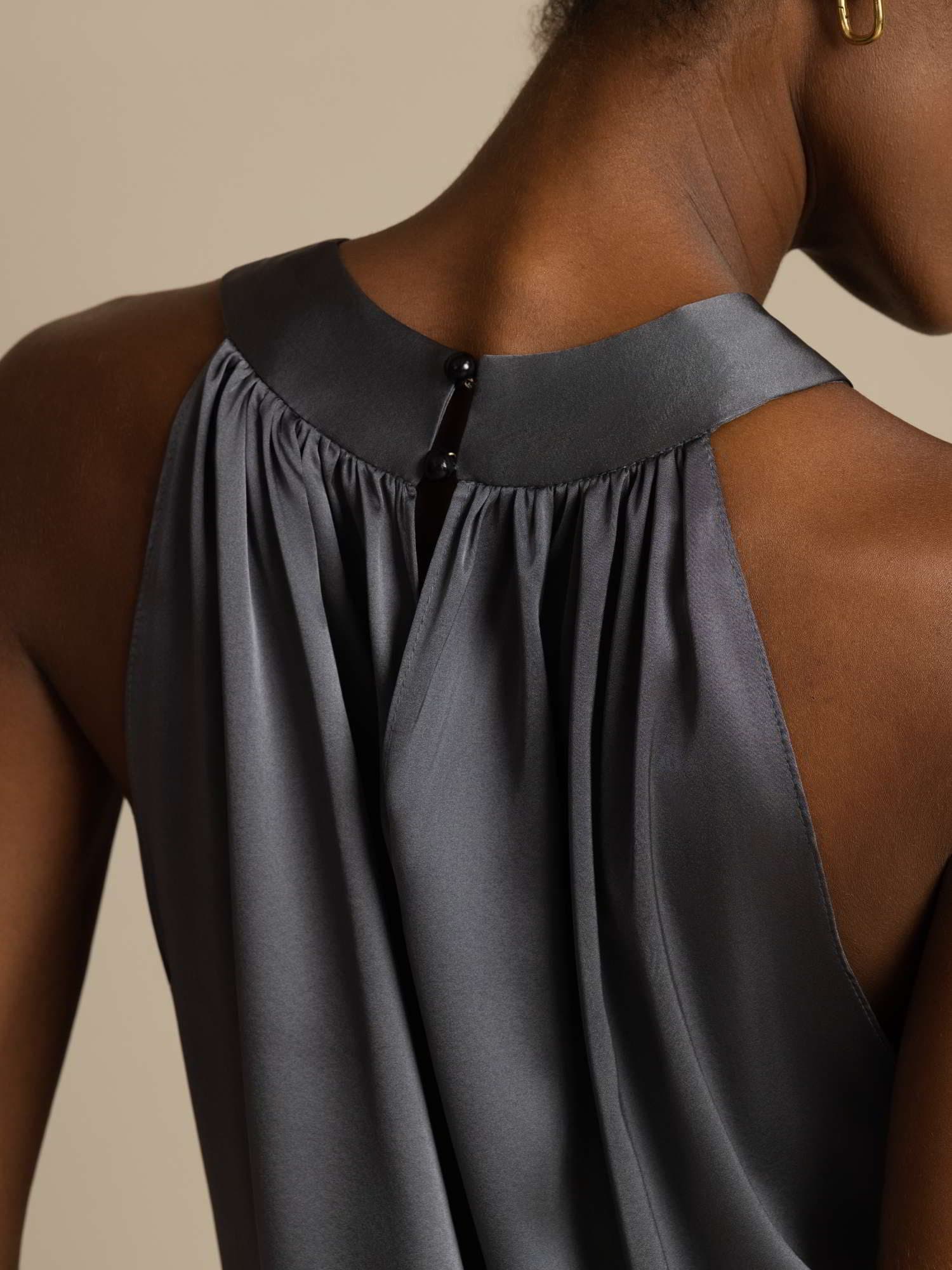 [Grigio Scuro] SilkSilky-IT 19Momme Seta Senza maniche Womens T-Shirt 004