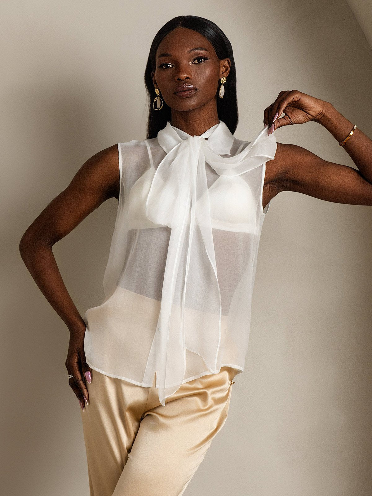 SilkSilky-IT Seta pura Senza maniche Nodo al collo Camicie da donna Bianco 004