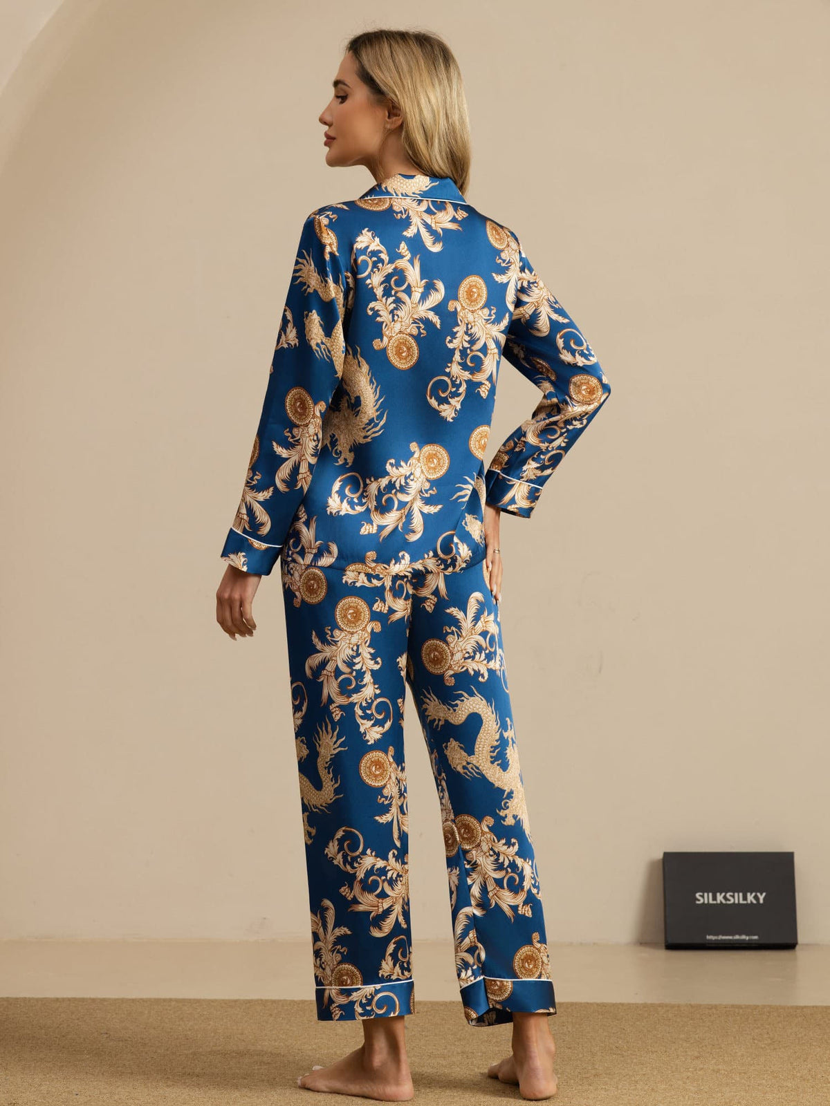 [Drago Navy] SilkSilky-IT Long Sleeve Lapel Collar Pigiami da donna 002
