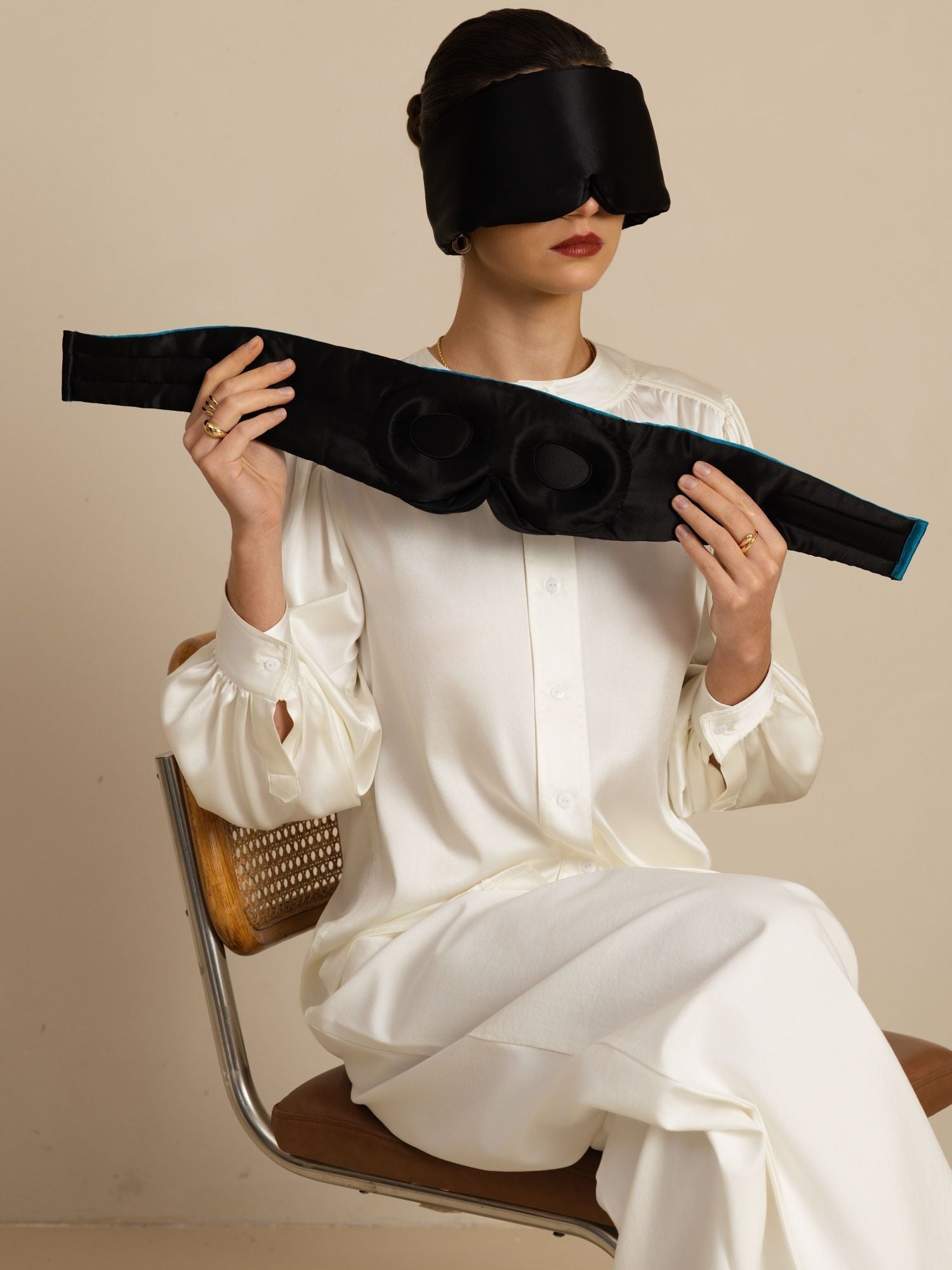 [Nero] SilkSilky-IT Mascherina da Notte 001