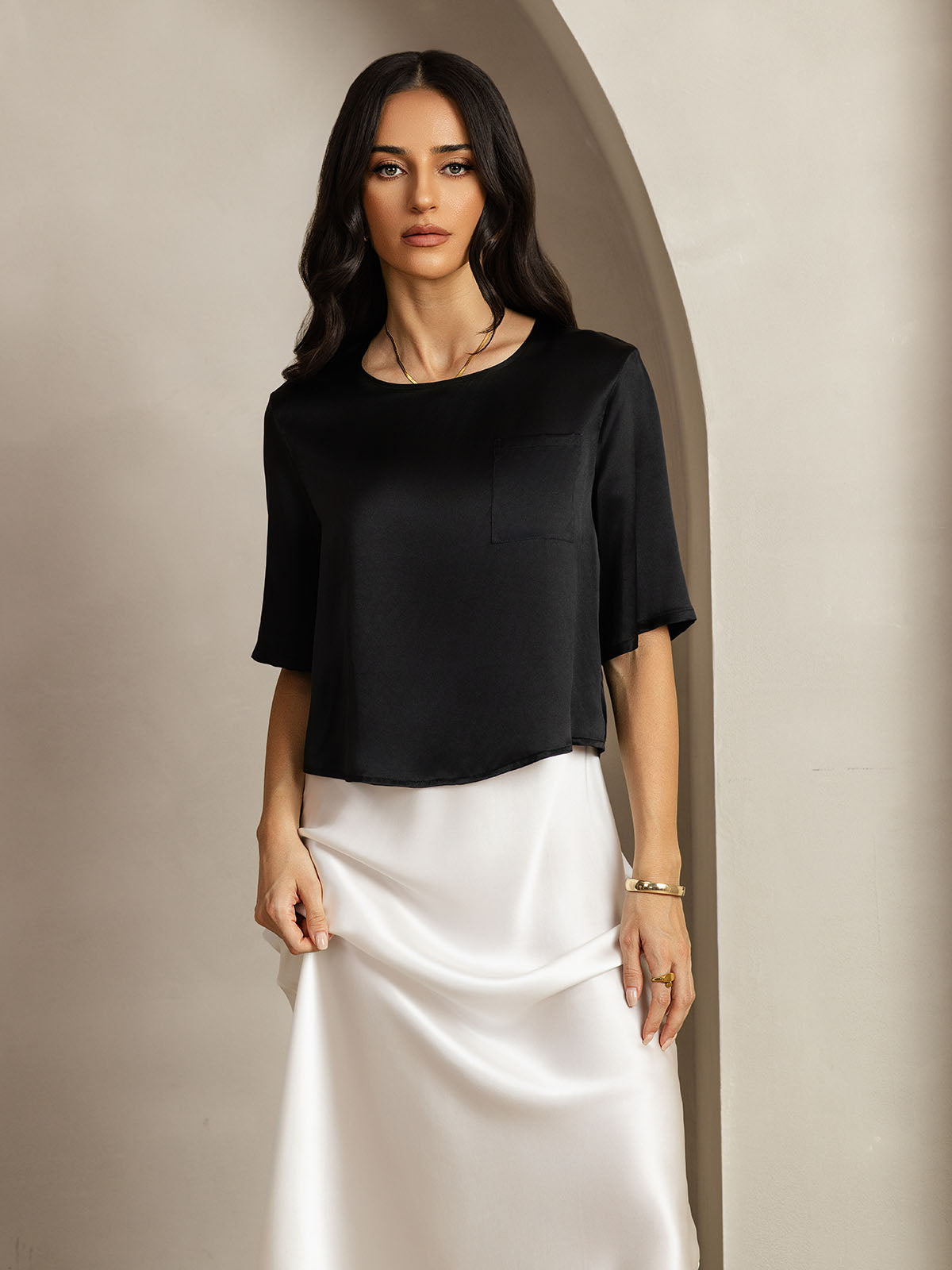 [Nero] SilkSilky-IT Manga media Scollo A Coppa Magliette donna 004