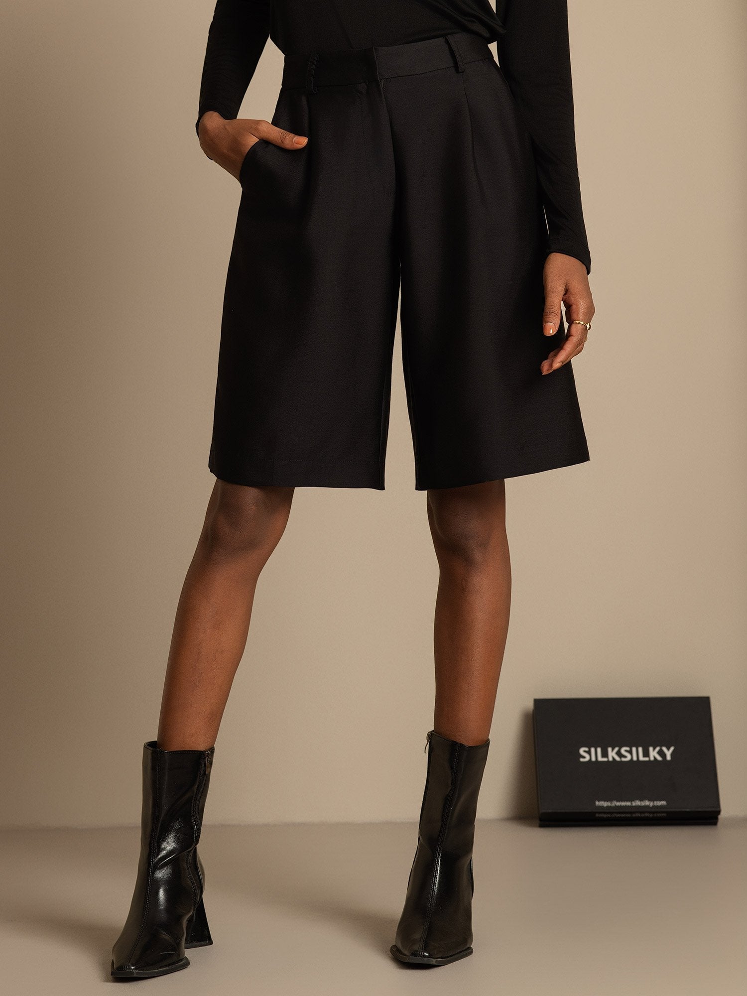 [Nero] SilkSilky-IT 32Momme Seta Womens Shorts 003,