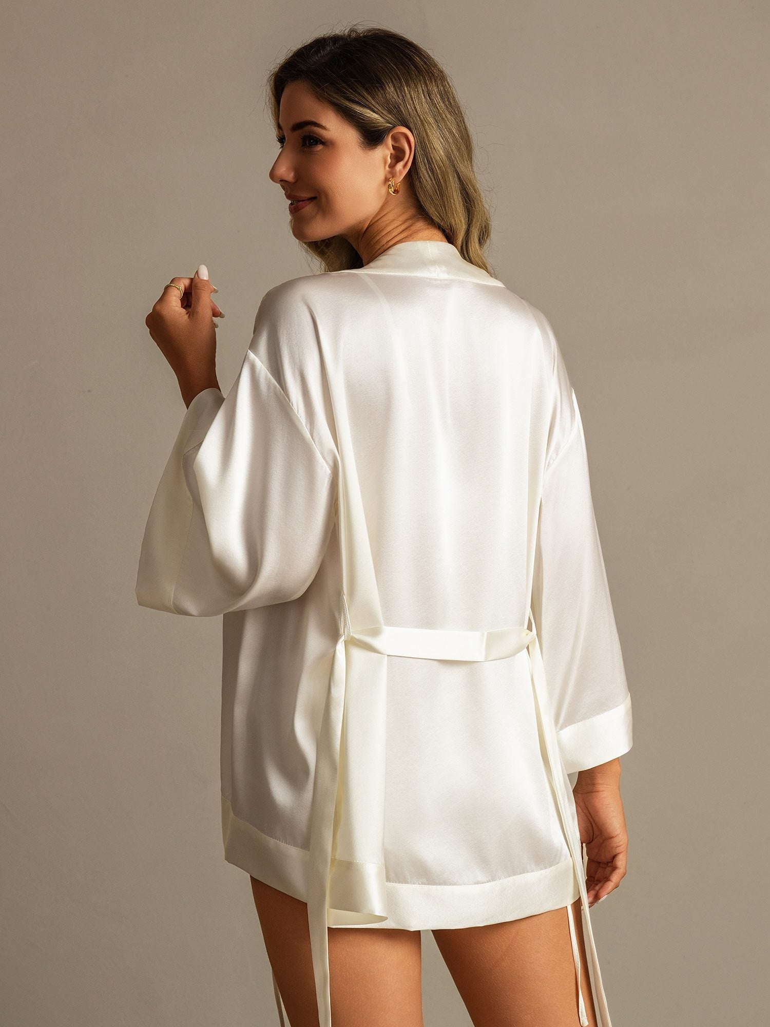 [Bianco] SilkSilky-IT 19Momme Seta Womens Robe 002,