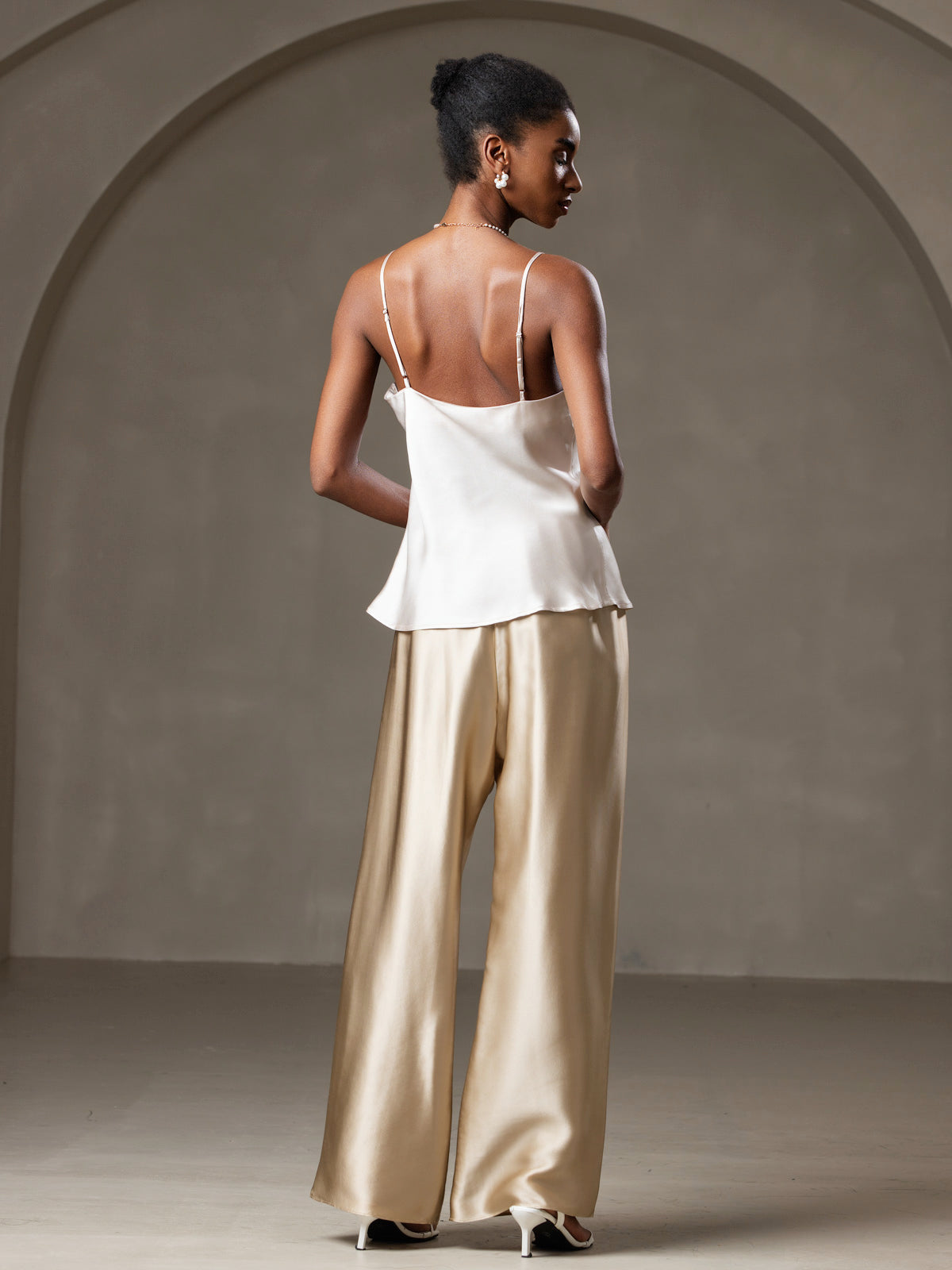 [Beige] SilkSilky-IT Seta pura Camisoles 002