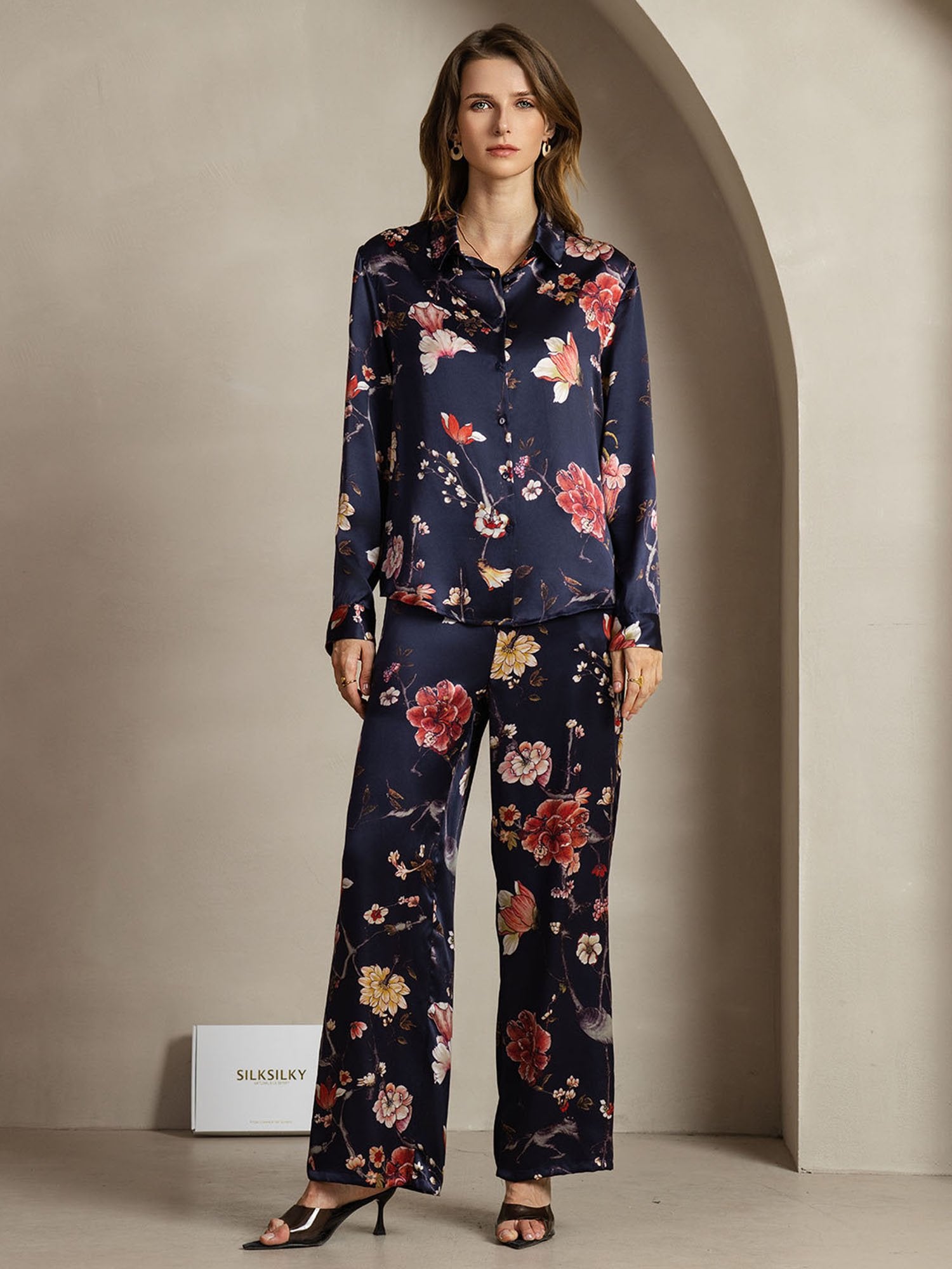 [FlorealeBluNavy] SilkSilky-IT 19Momme Seta Colletto risvolto Women''s Outfit Sets 001