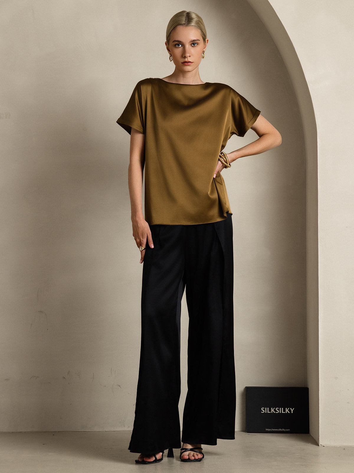 [Marrone] SilkSilky-IT 19Momme Seta Maniche Corte Womens T-Shirt 001