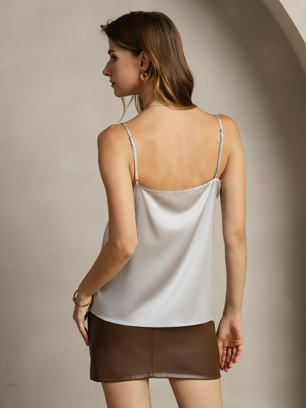 [Argento] SilkSilky-IT 19Momme Tirantes Finos Scollo A Coppa Cami 002