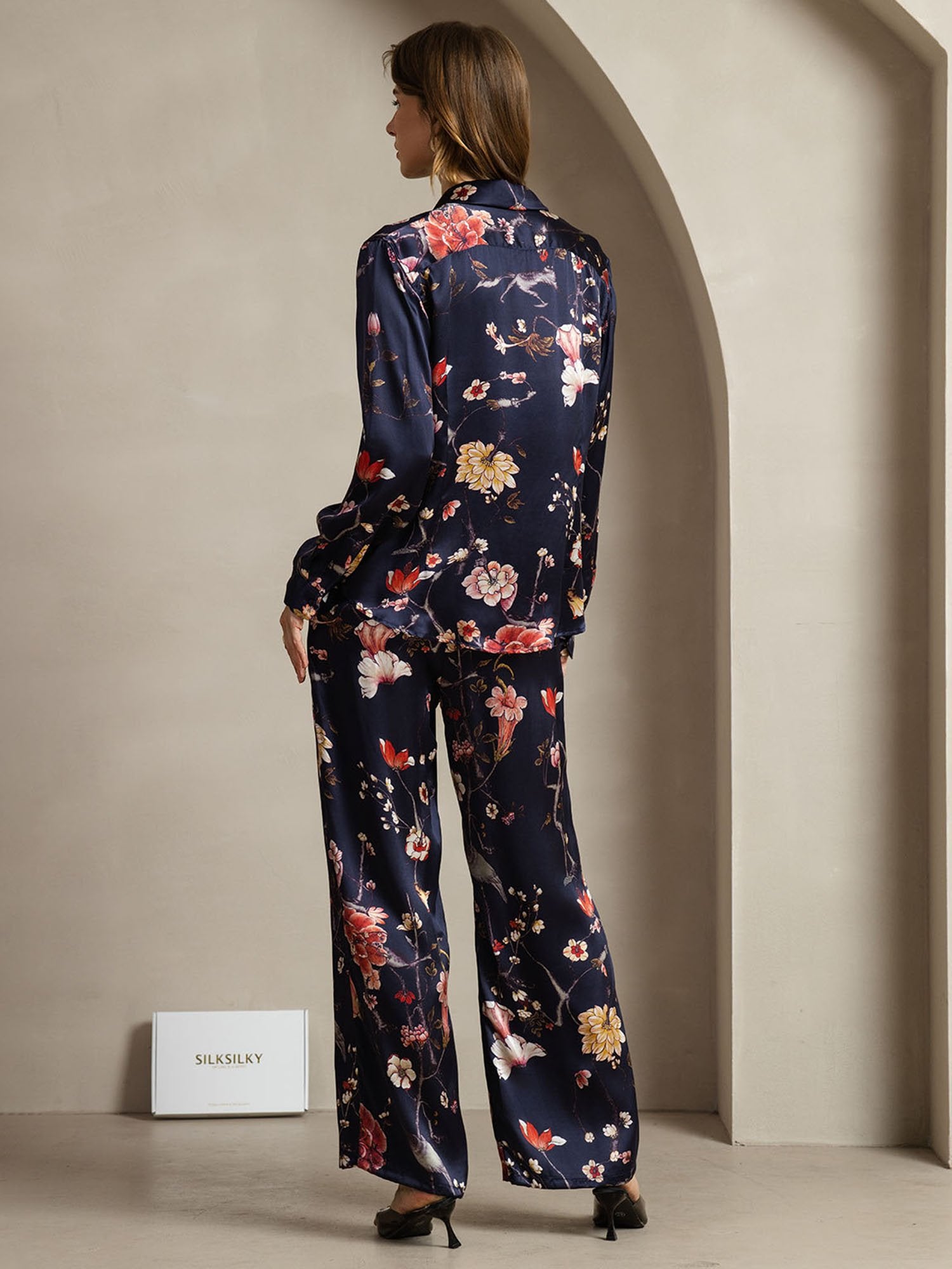 [FlorealeBluNavy] SilkSilky-IT 19Momme Seta Colletto risvolto Women''s Outfit Sets 002