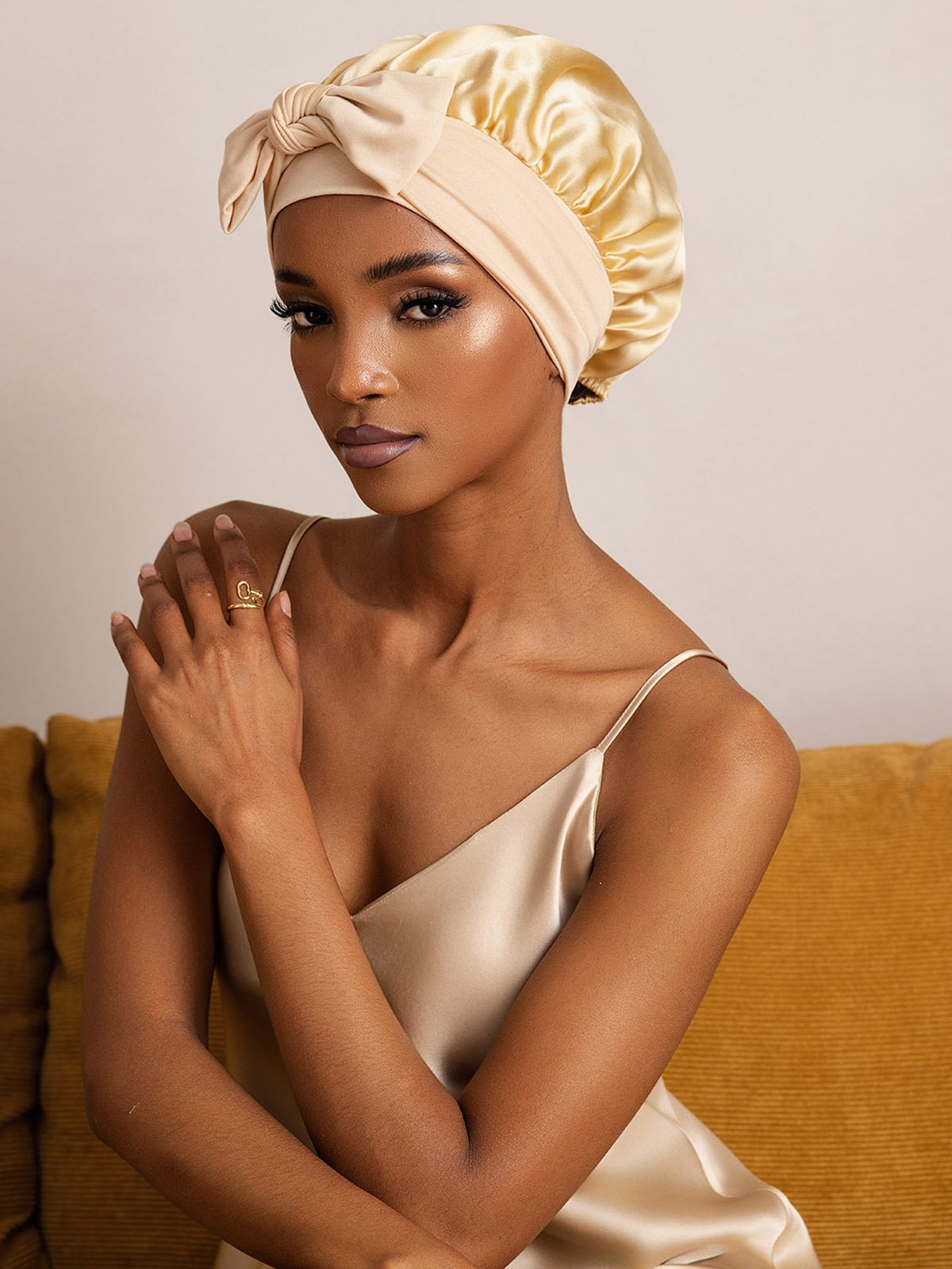 SilkSilky-IT Seta pura Sleep Cap Champagne 002