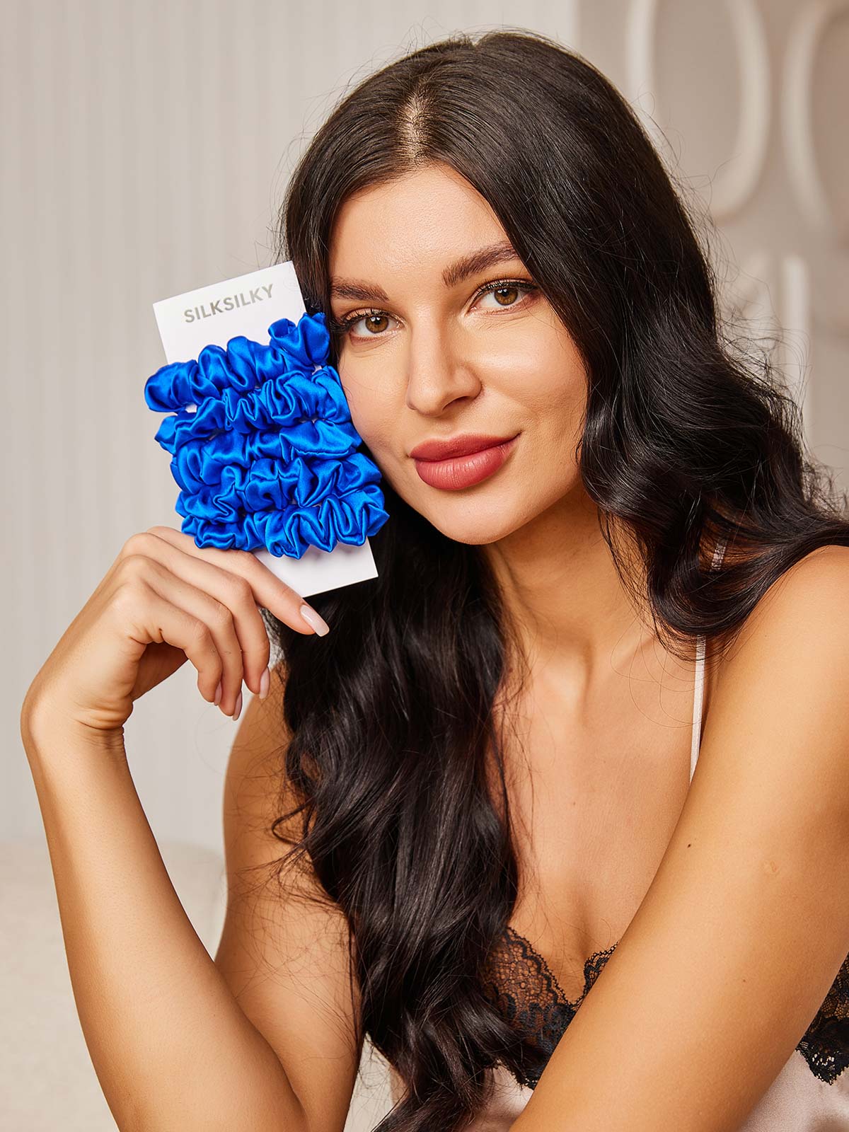 [Blu] SilkSilky-IT 19Momme Seta pura Scrunchie 001