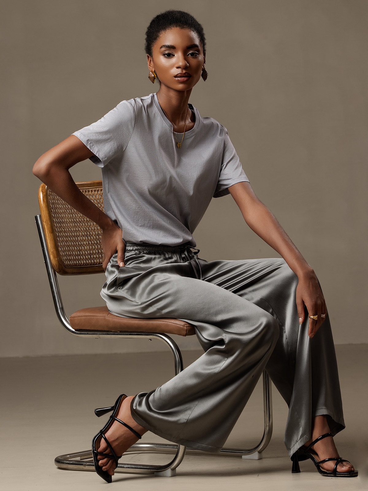 [Grigio Scuro] SilkSilky-IT Womens Pants 001